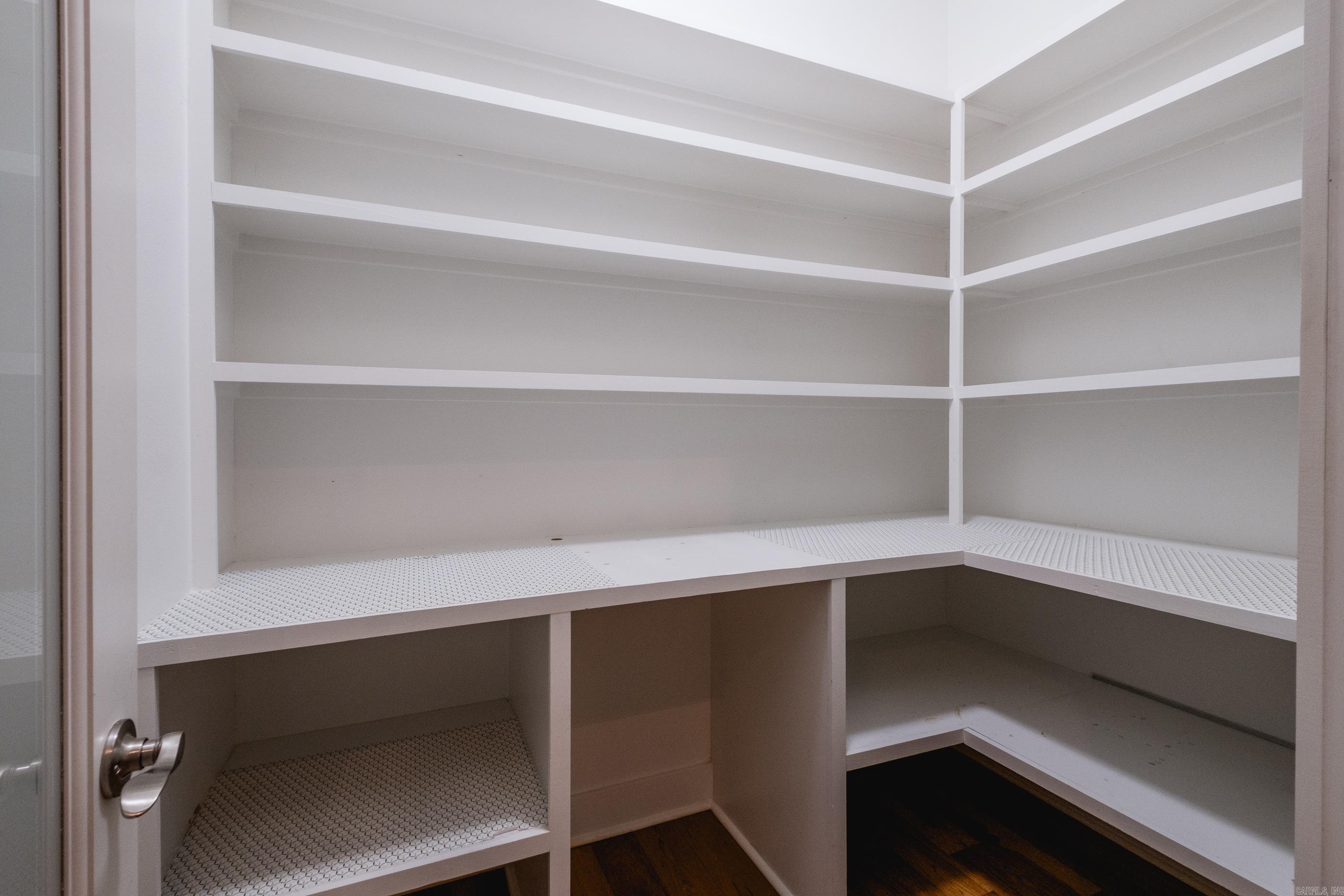 122 Cove Creek Ct  Little Rock, AR