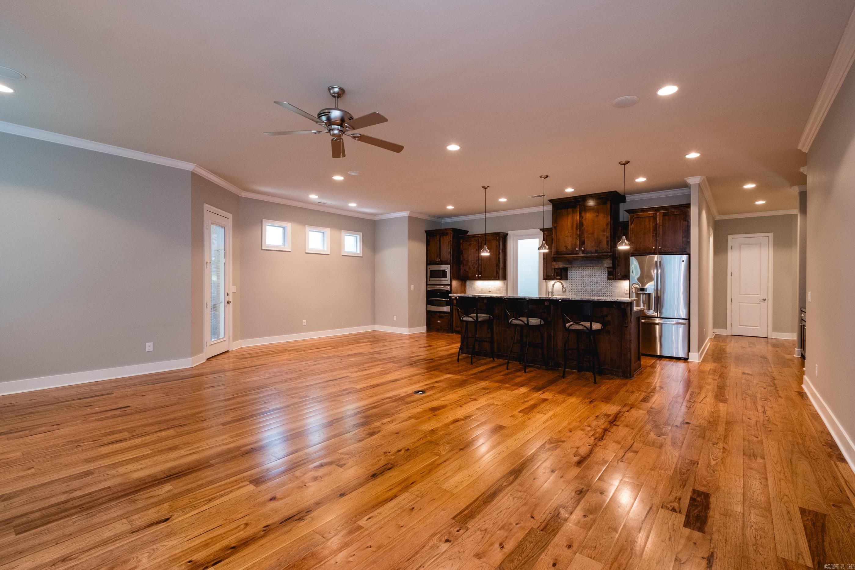 122 Cove Creek Ct  Little Rock, AR