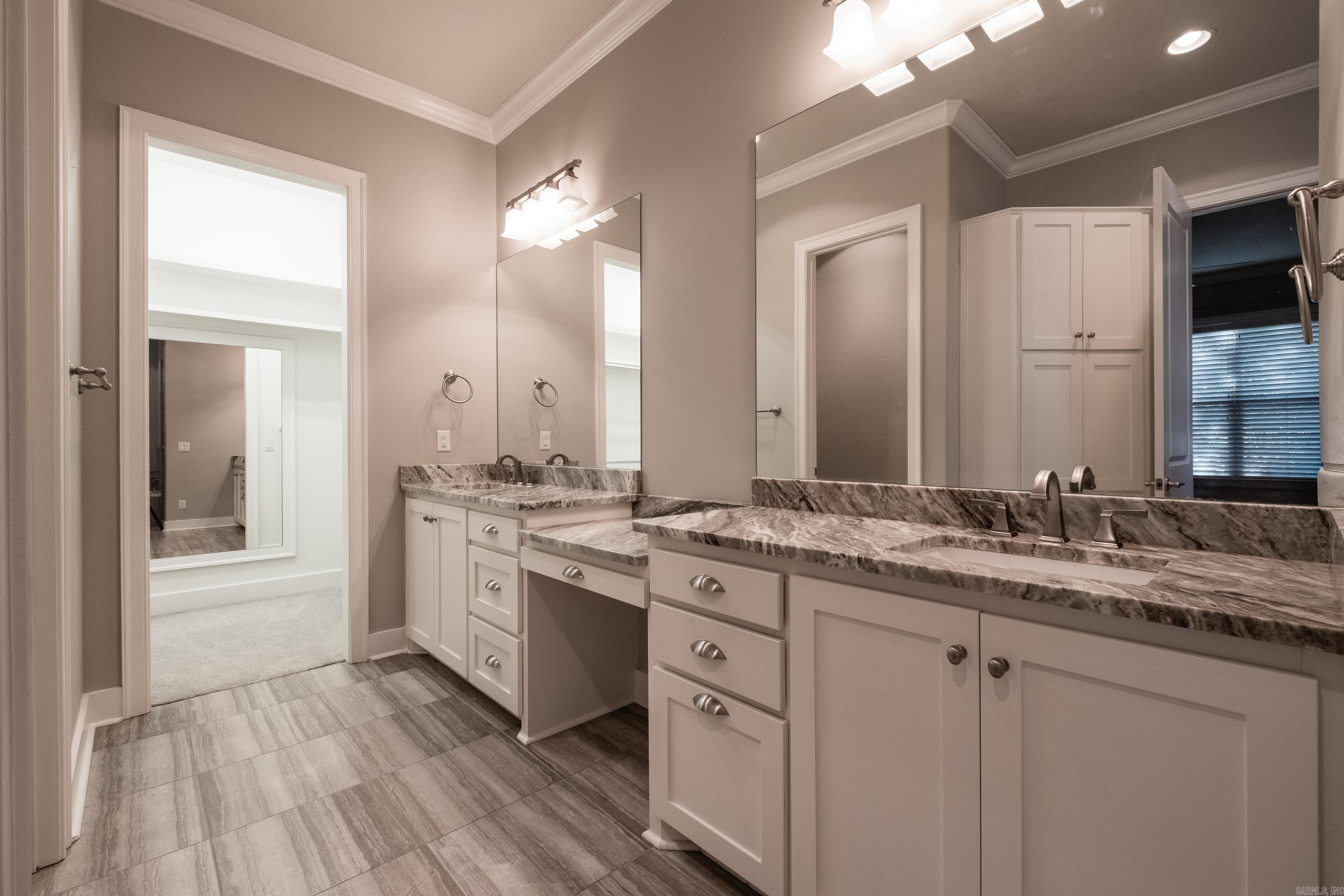 122 Cove Creek Ct  Little Rock, AR