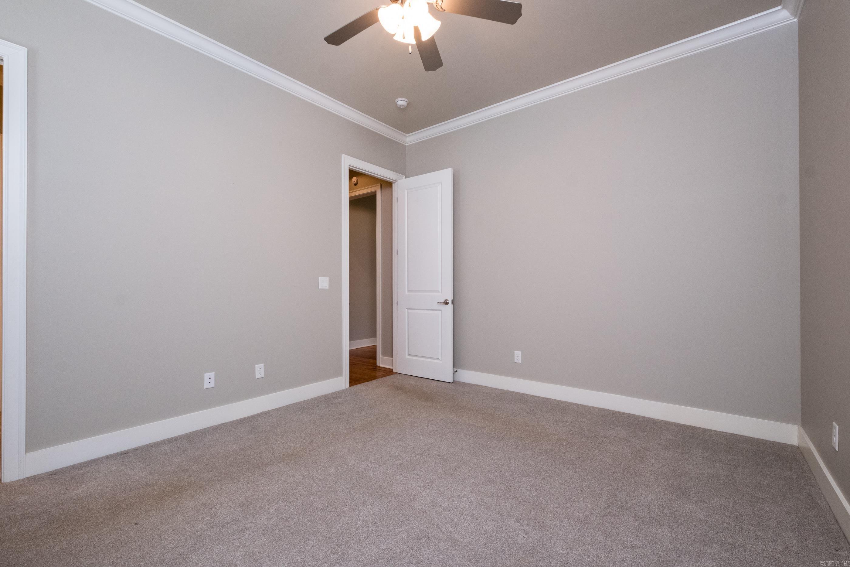 122 Cove Creek Ct  Little Rock, AR