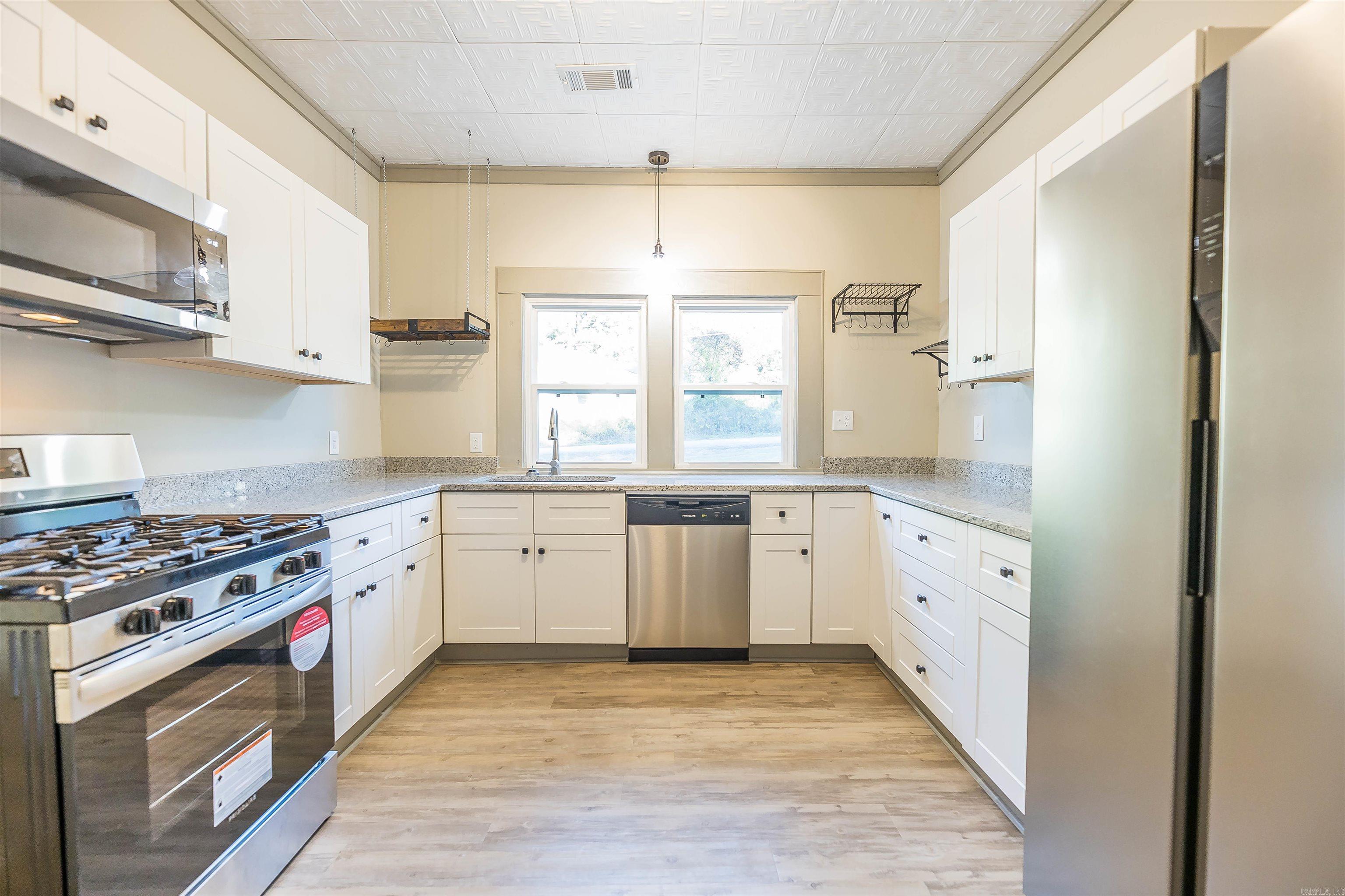 403 Fairview Rd  Camden, AR