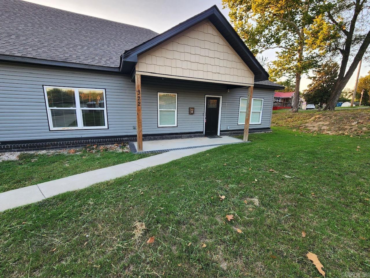 322 E Maple Unit B  Benton, AR