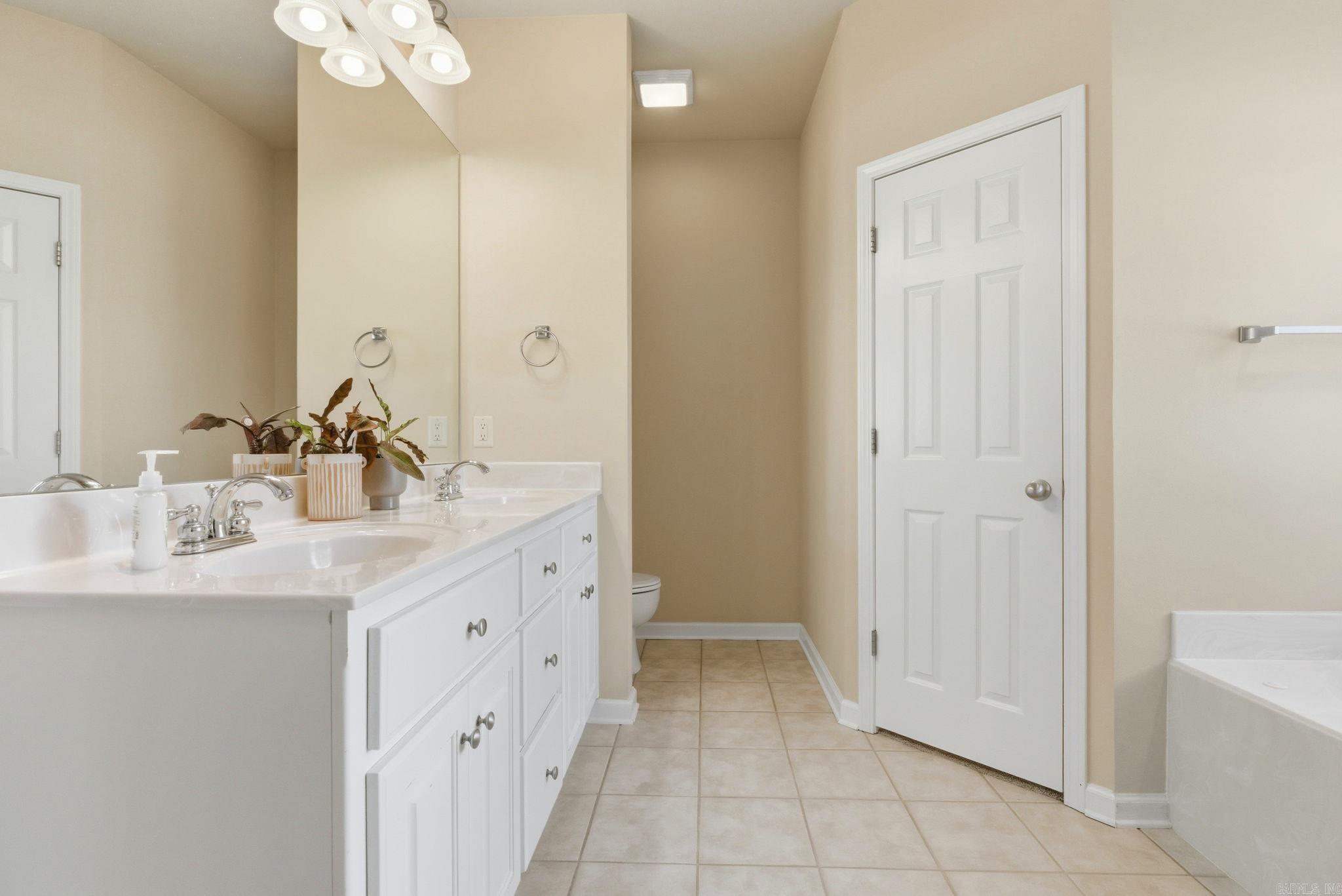 78 Westfield Loop Little Rock, AR 72210