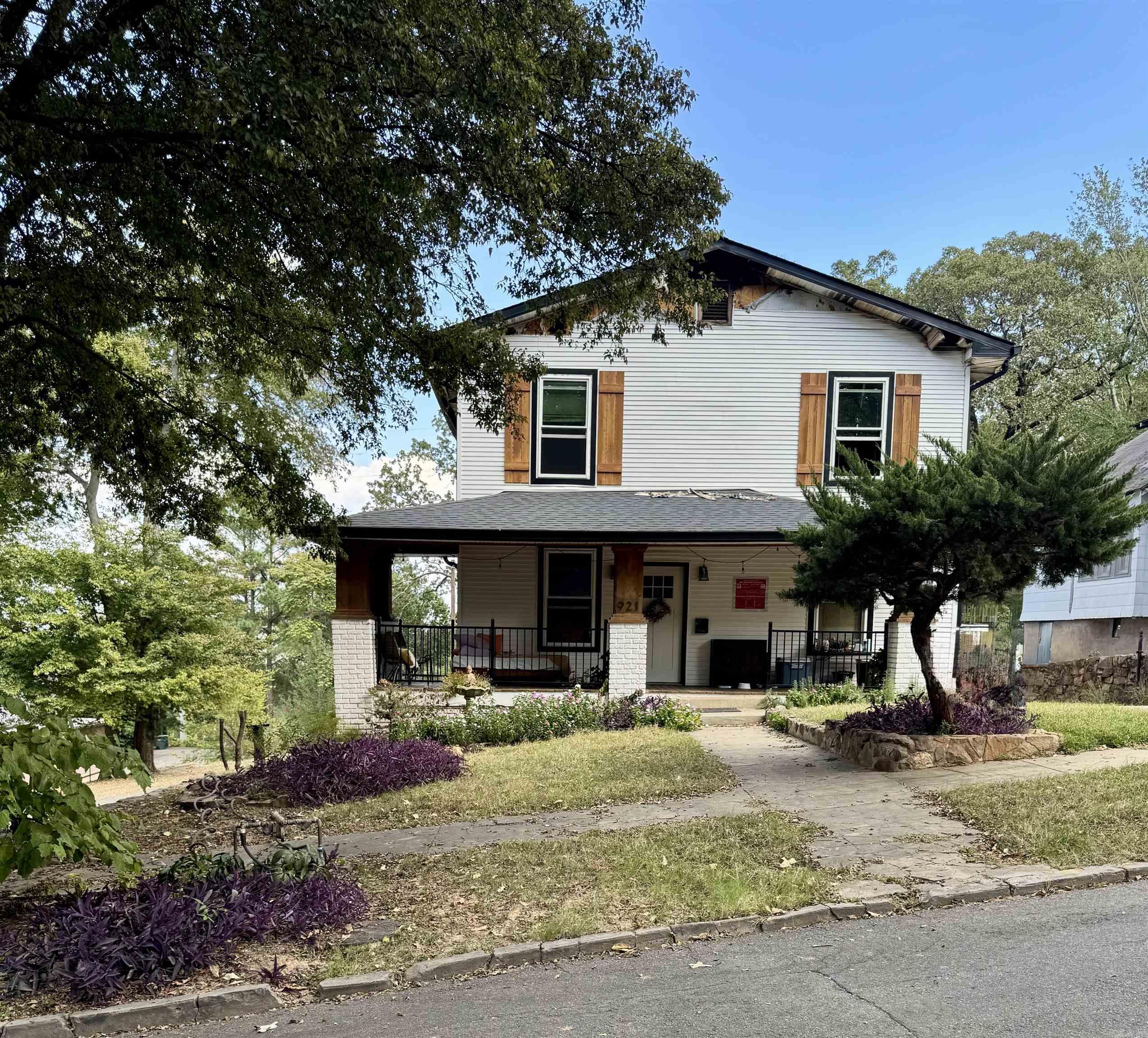 921  Midland  Little Rock, AR