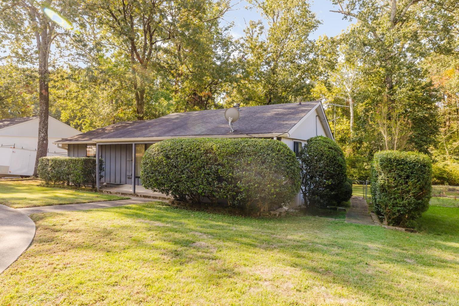 1100 Watson Place Street Benton, AR 72015