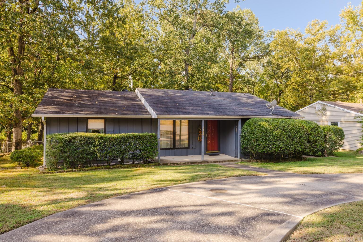 1100 Watson Place Street Benton, AR 72015