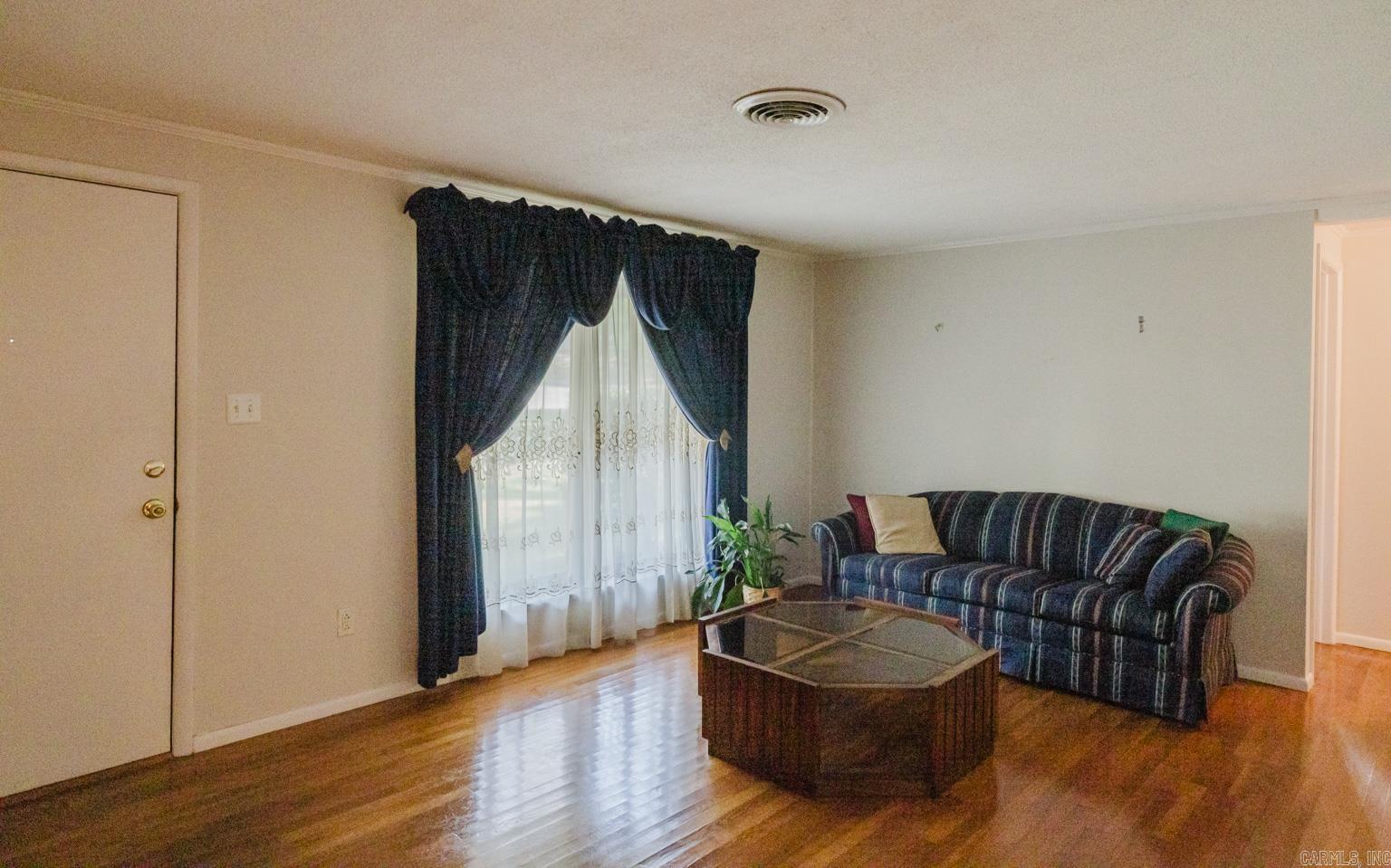 1100 Watson Place Street Benton, AR 72015