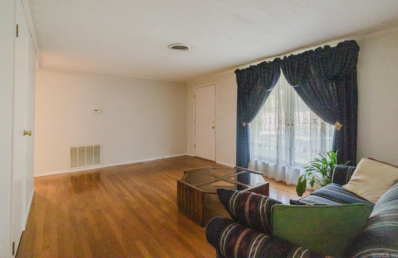 1100 Watson Place Street Benton, AR 72015