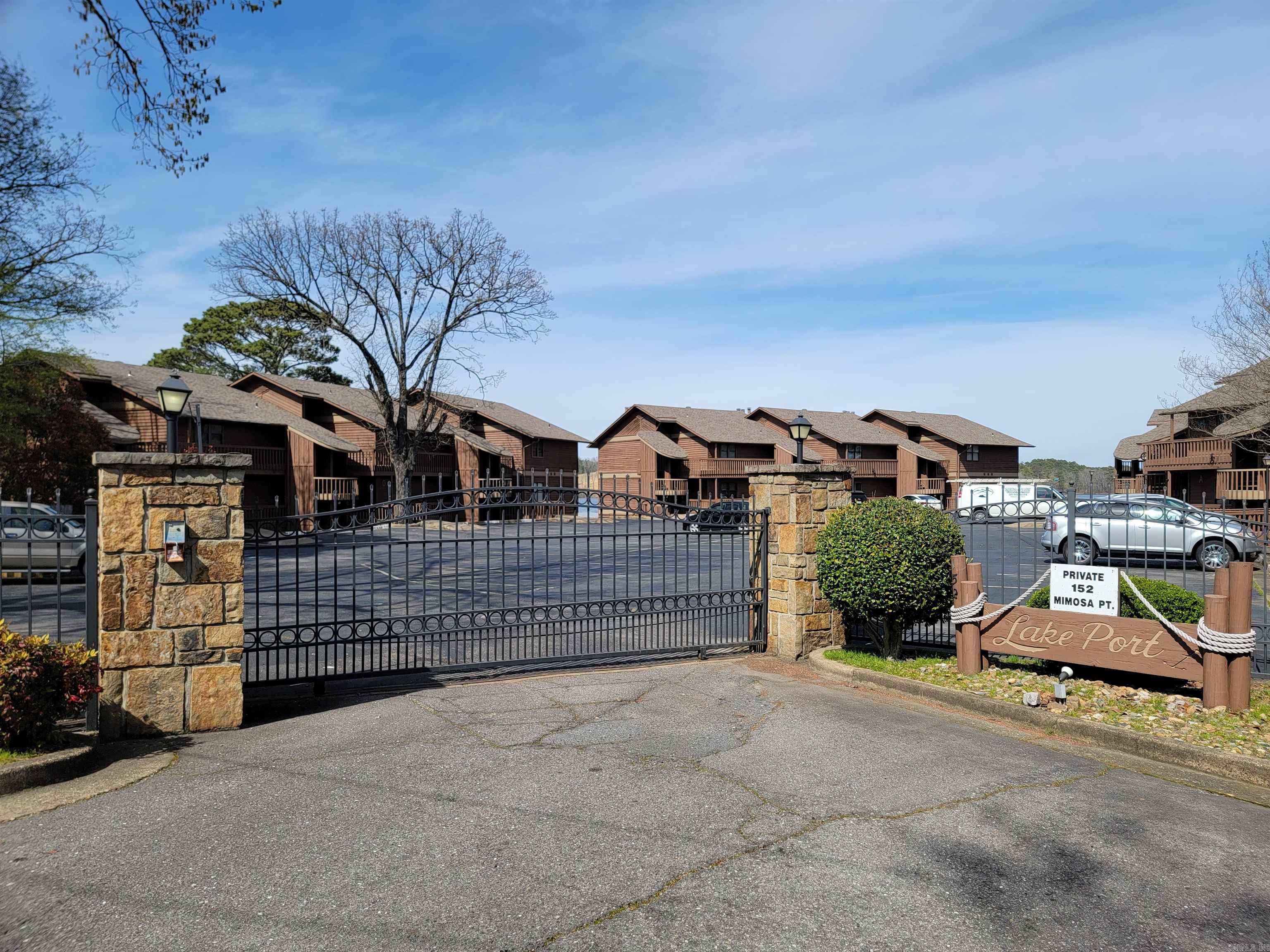 152 Mimosa Point Hot Springs, AR 71913