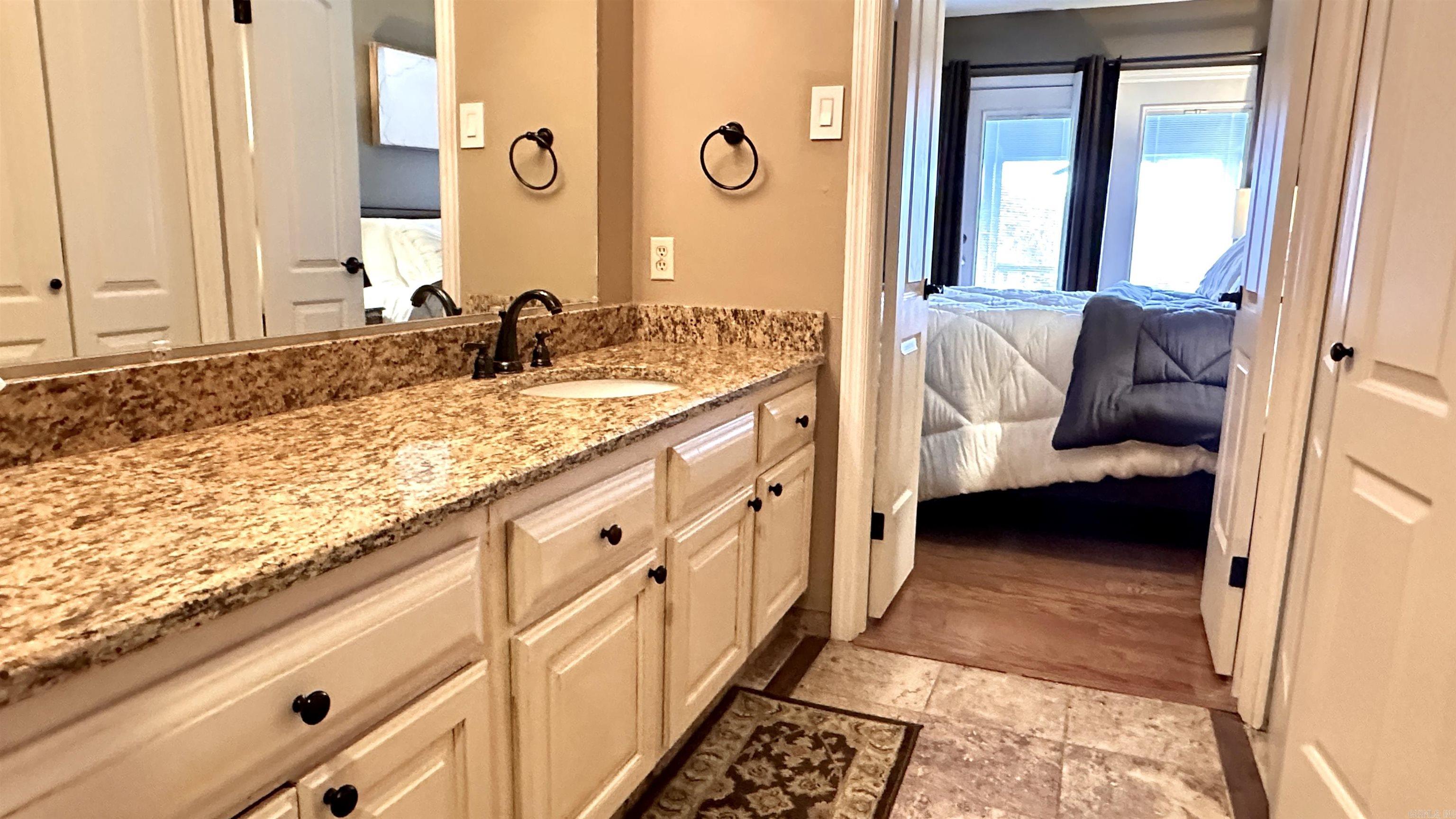 152 Mimosa Point Hot Springs, AR 71913