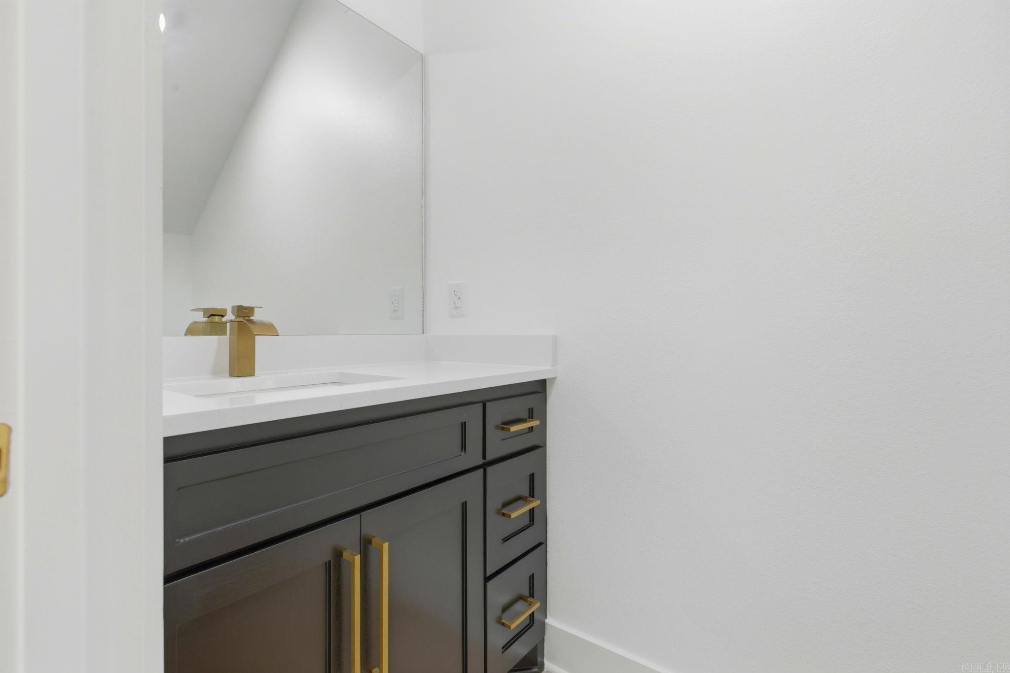 6825 Rudolph Road Alexander, AR 72002