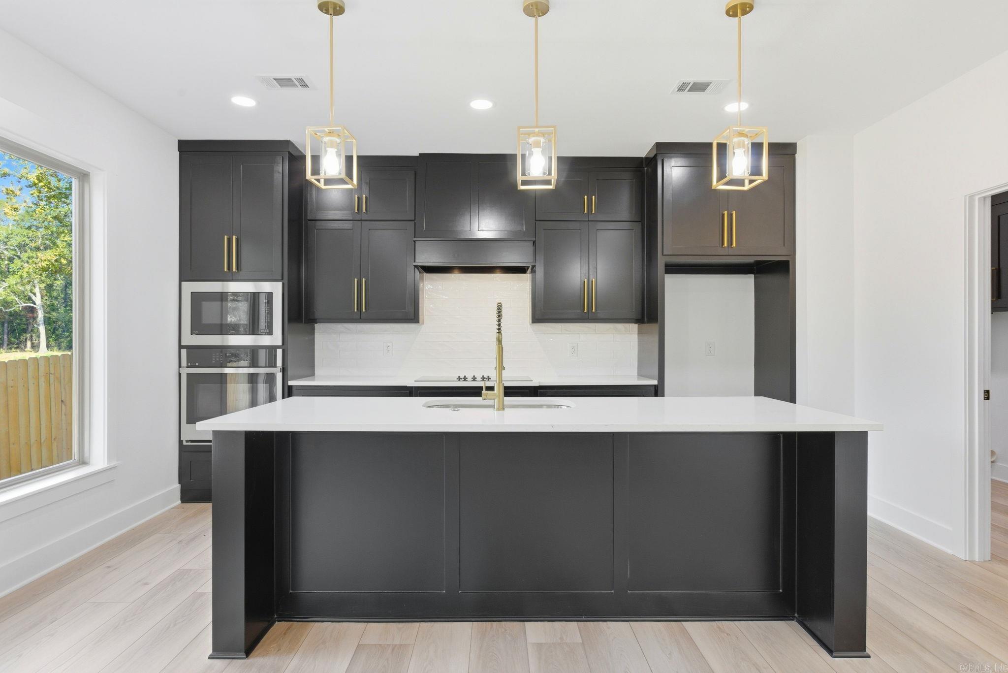 6825 Rudolph Road Alexander, AR 72002