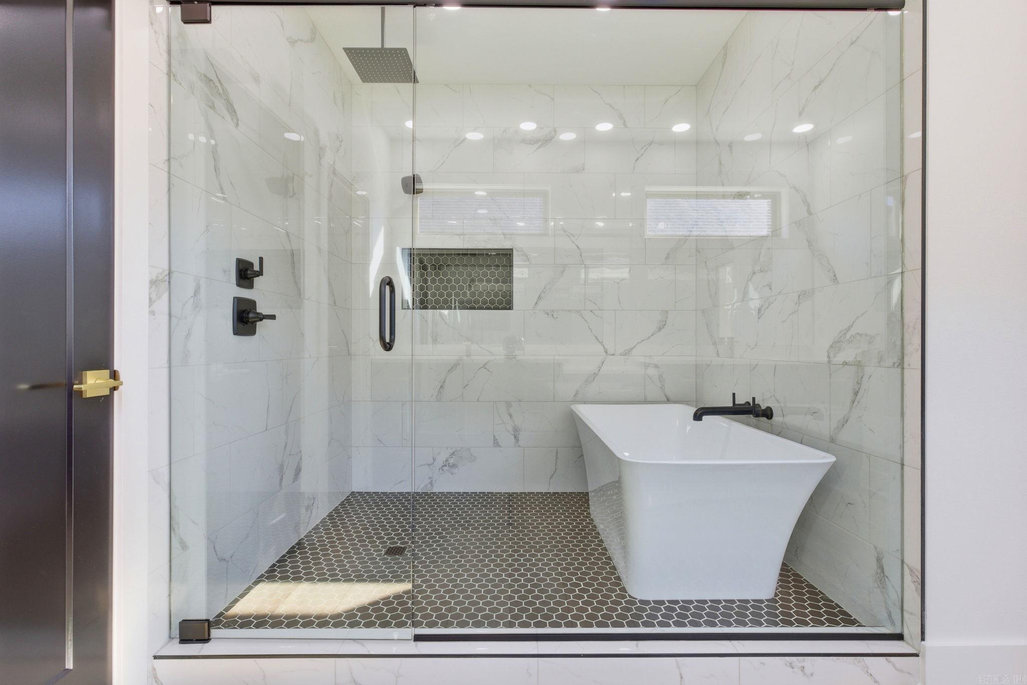 6825 Rudolph Road Alexander, AR 72002