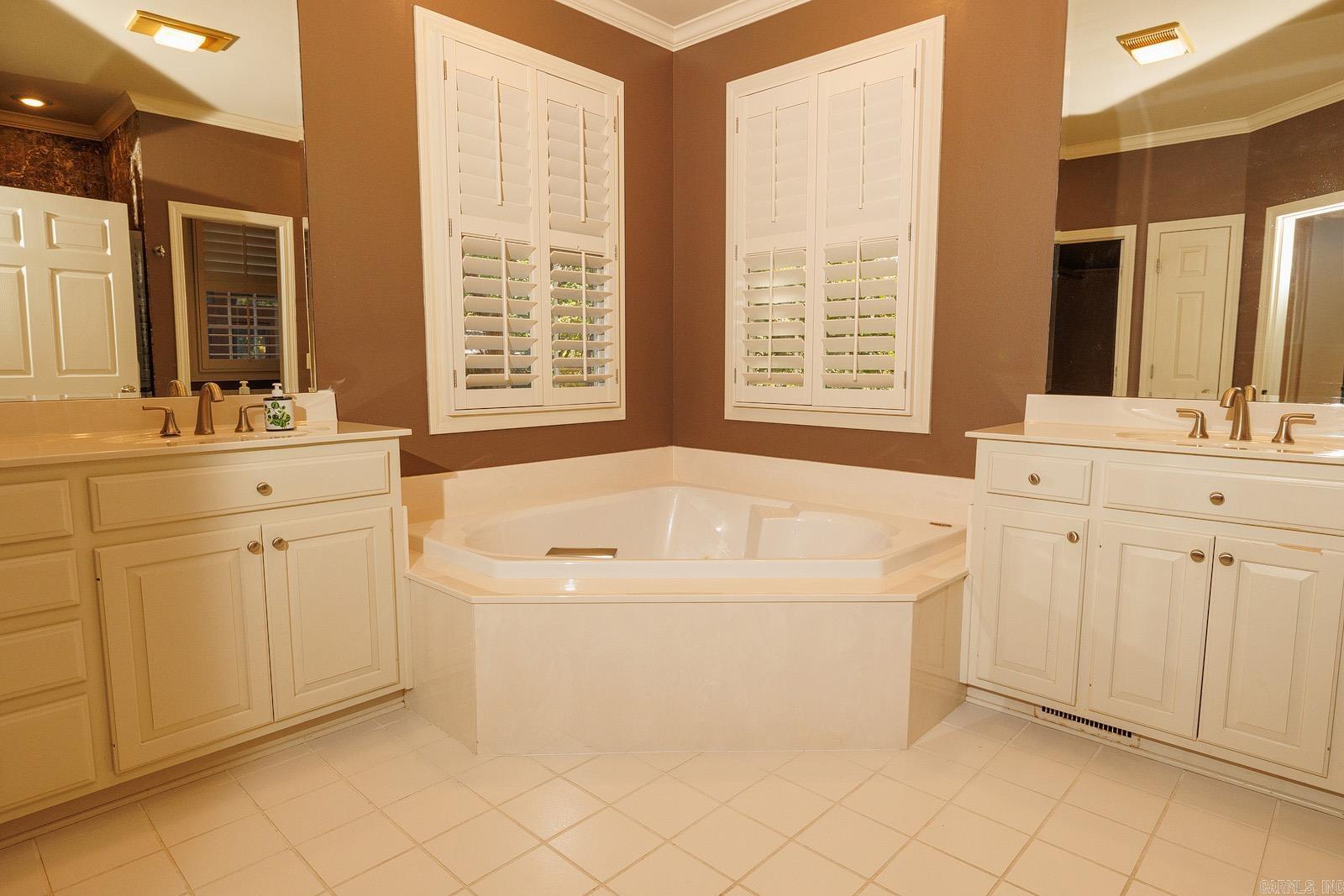 127 Big Pine  Batesville, AR