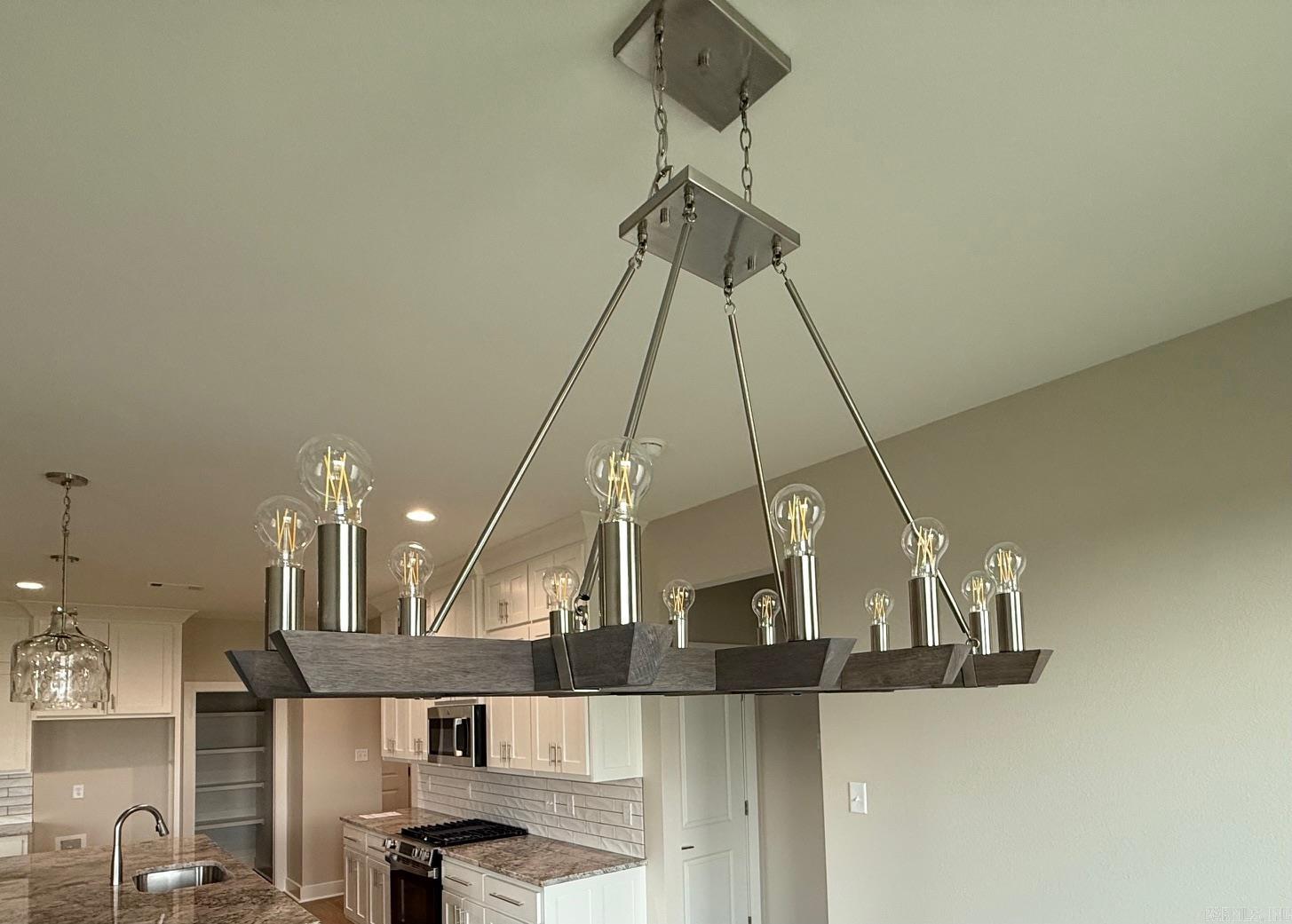 21057 Kinsley Lane Hensley, AR 72065