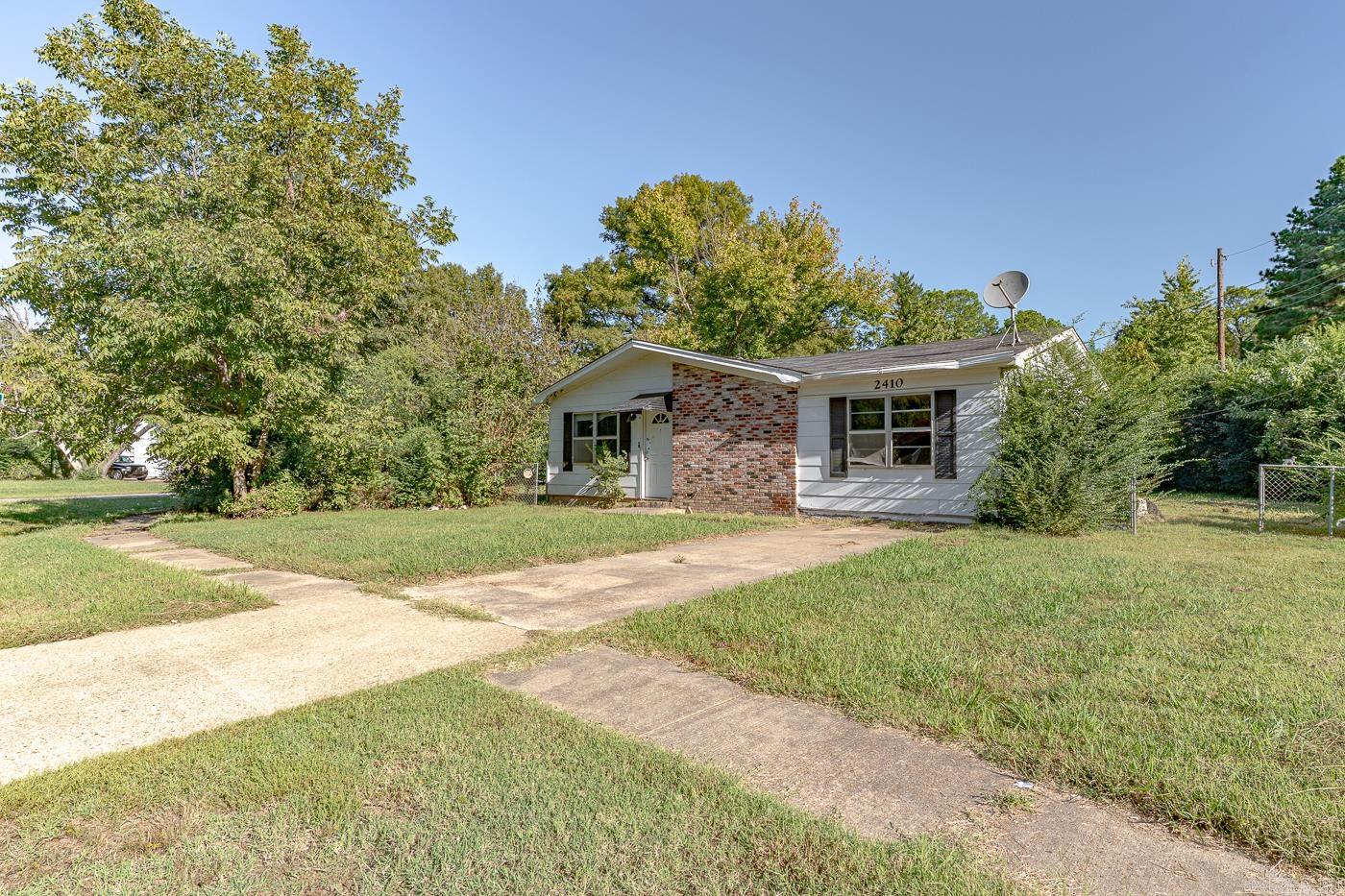 2410 Westacre Dr  Jonesboro, AR