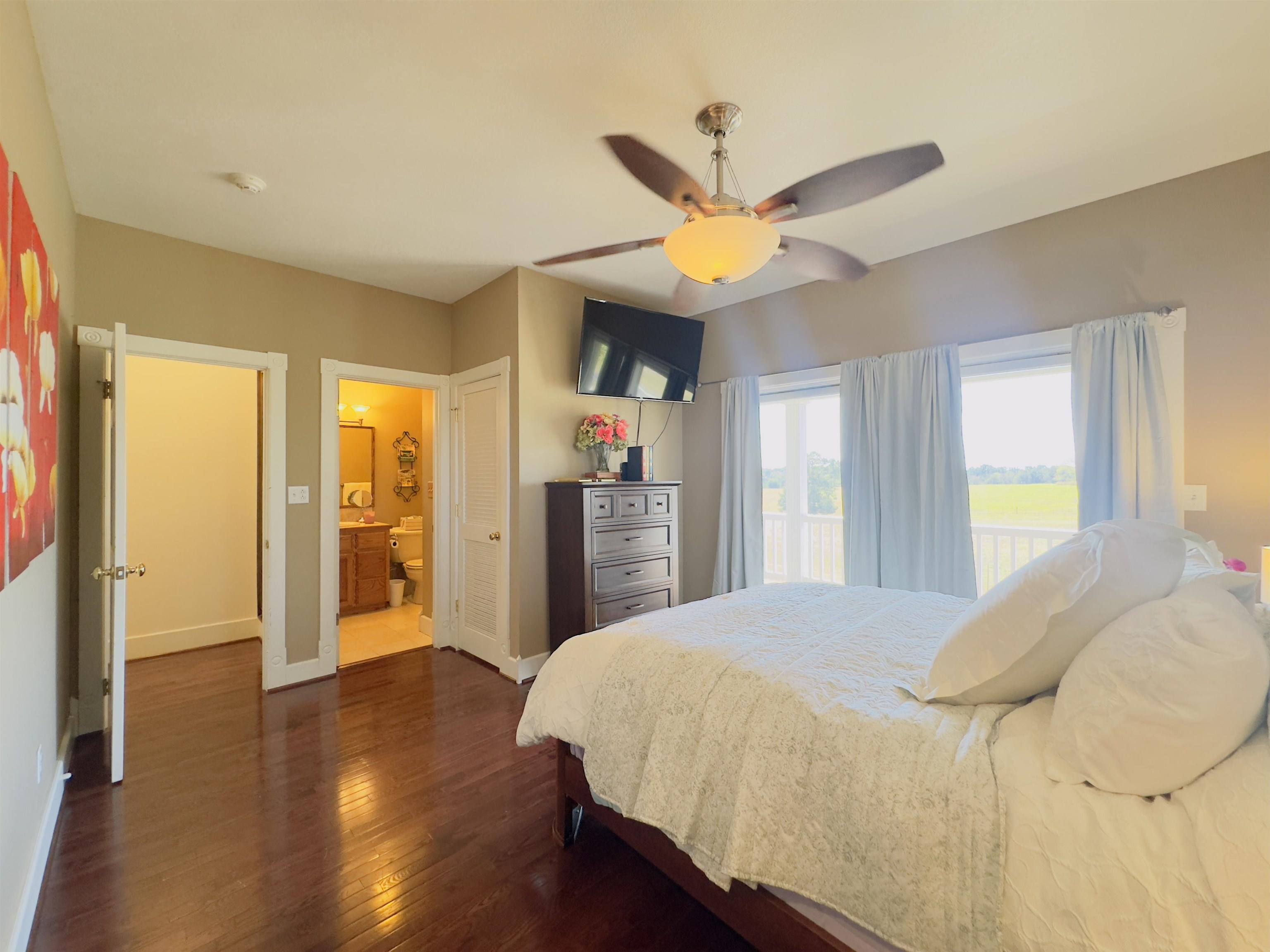 2832A Lacrosse Road Violet Hill, AR 72584