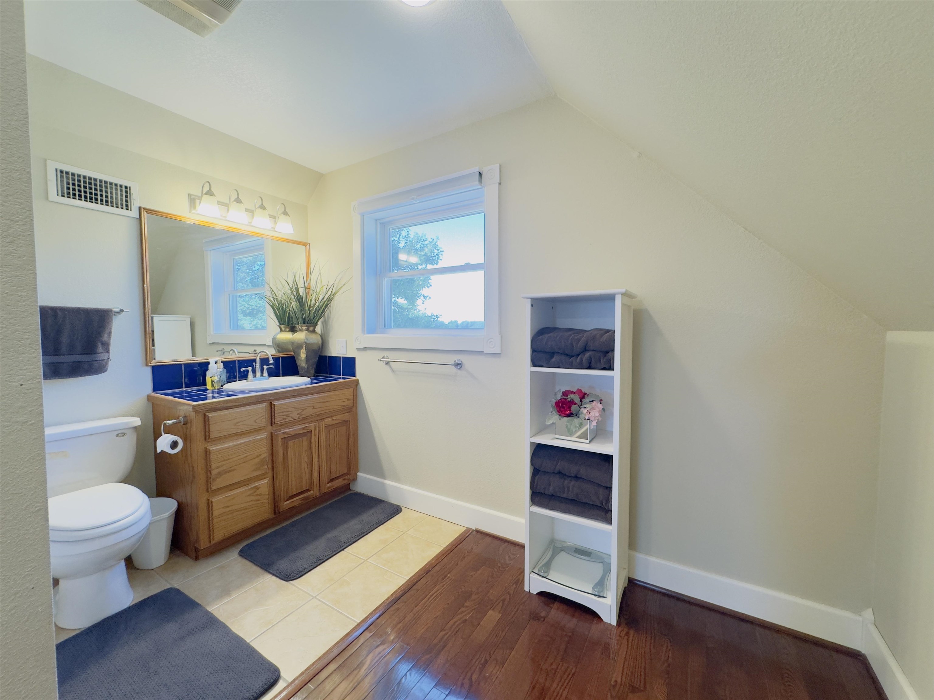 2832A Lacrosse Road Violet Hill, AR 72584