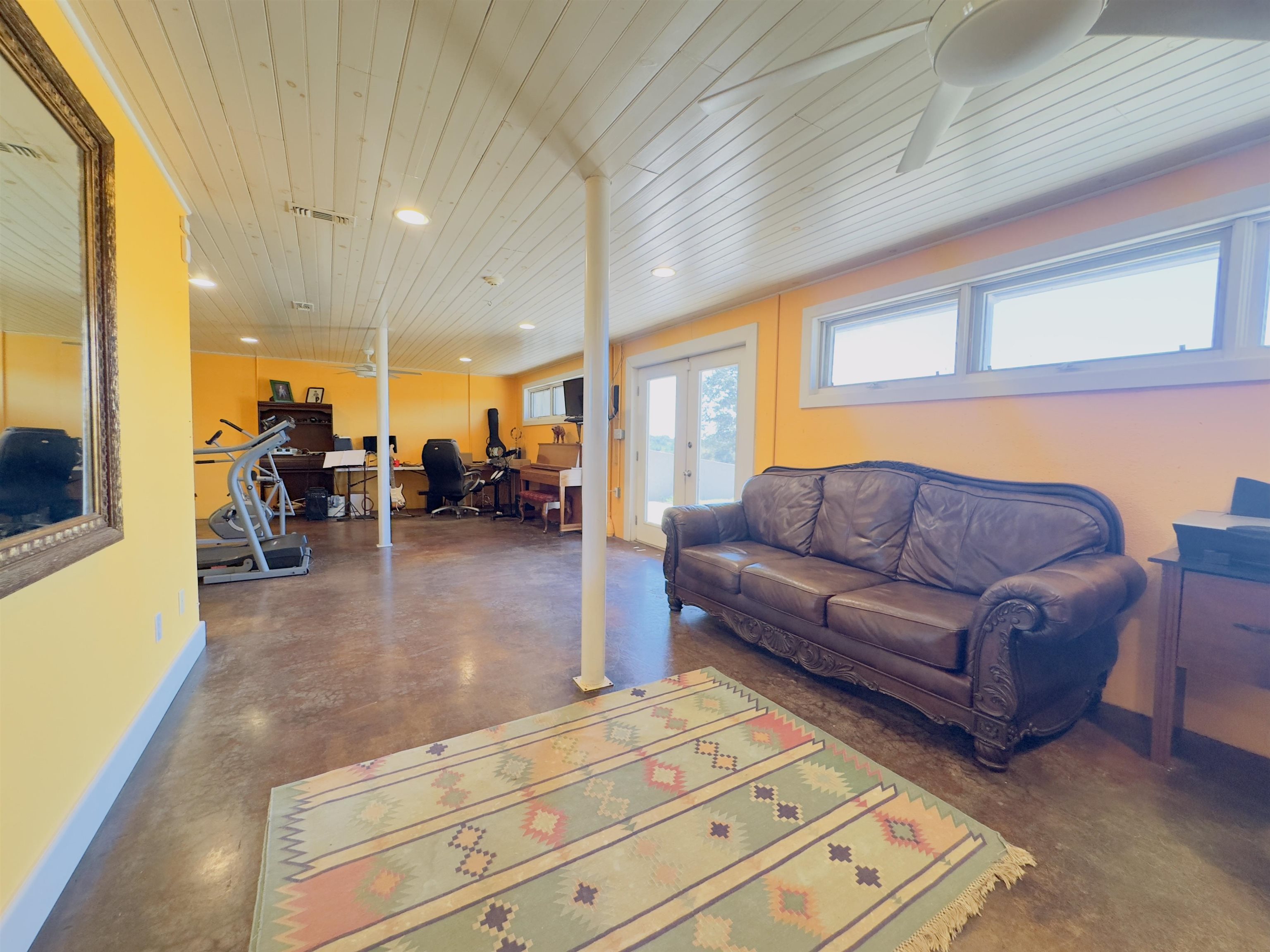 2832A Lacrosse Road Violet Hill, AR 72584