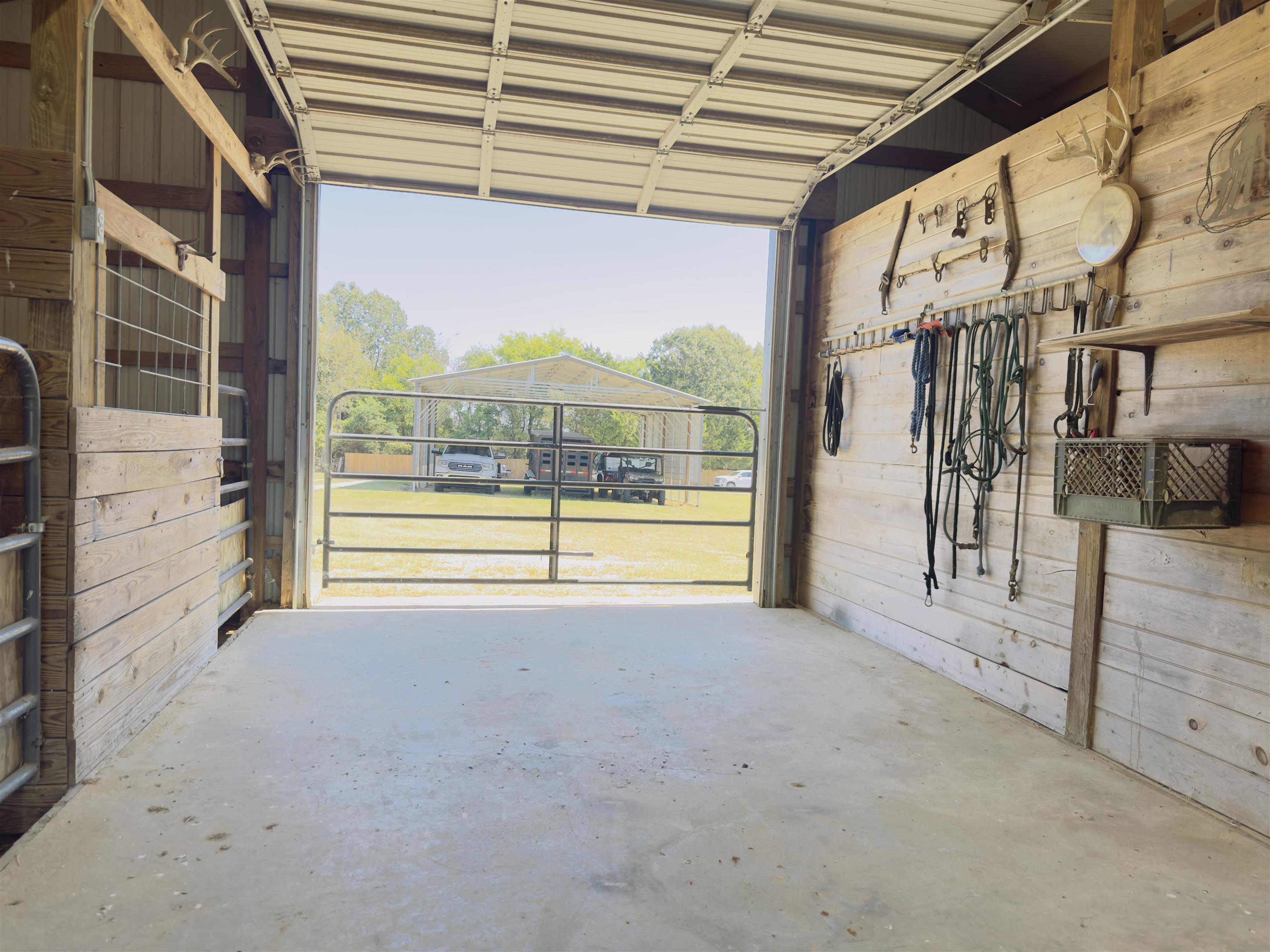 2832A Lacrosse Road Violet Hill, AR 72584