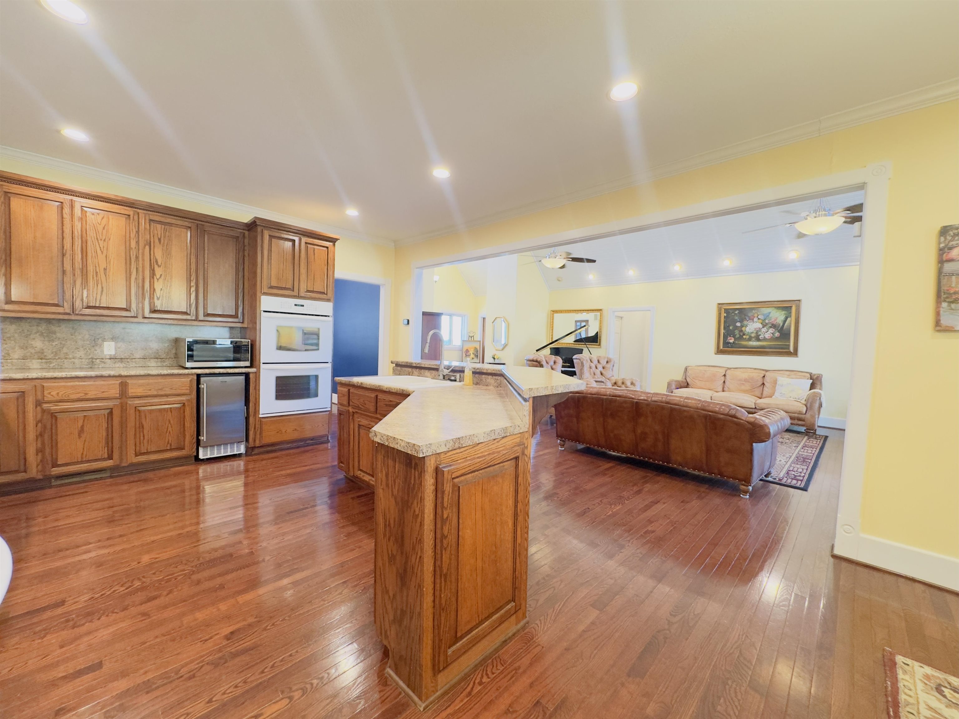 2832A Lacrosse Road Violet Hill, AR 72584