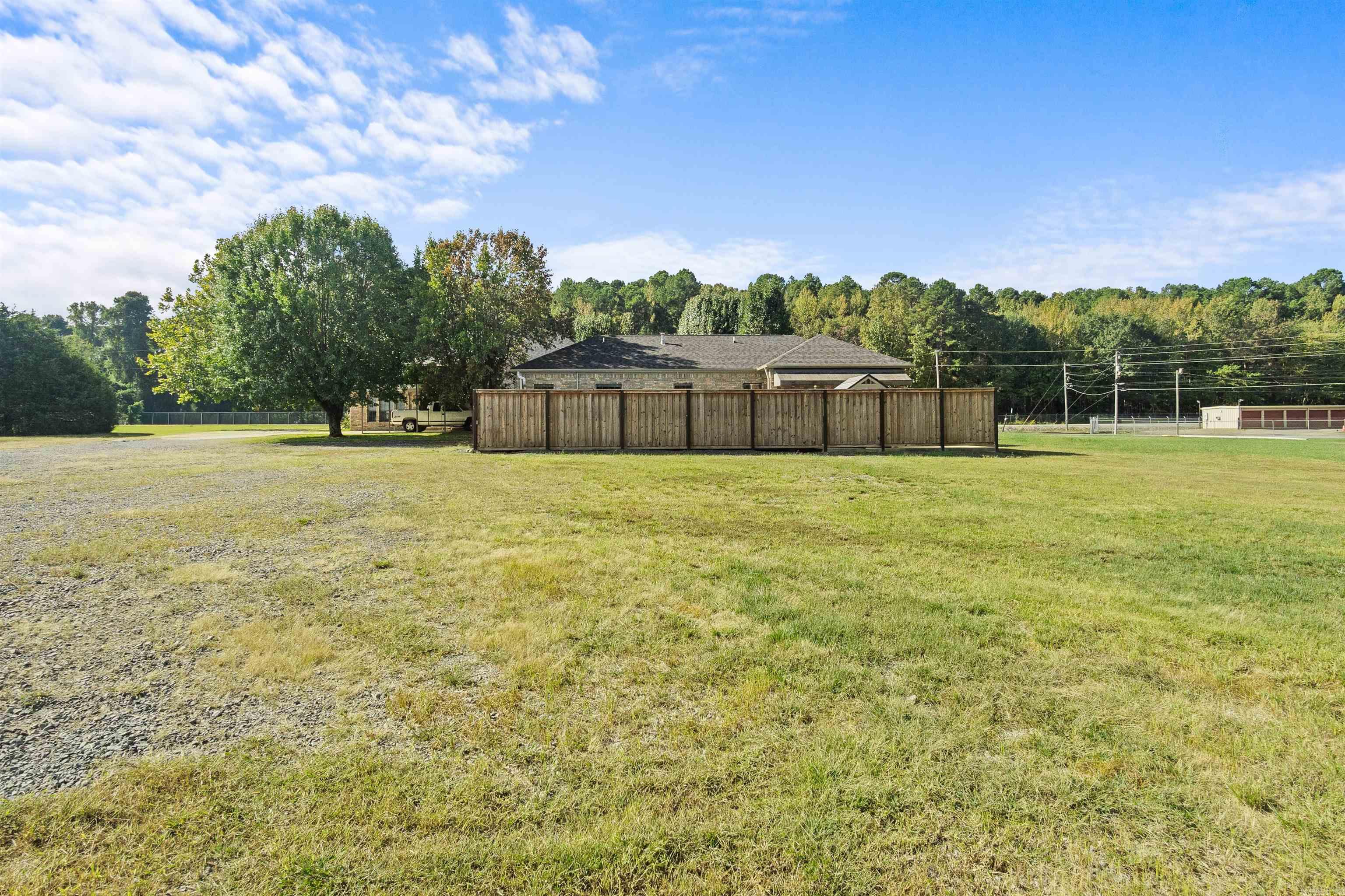 110 E Maddox  Jacksonville, AR