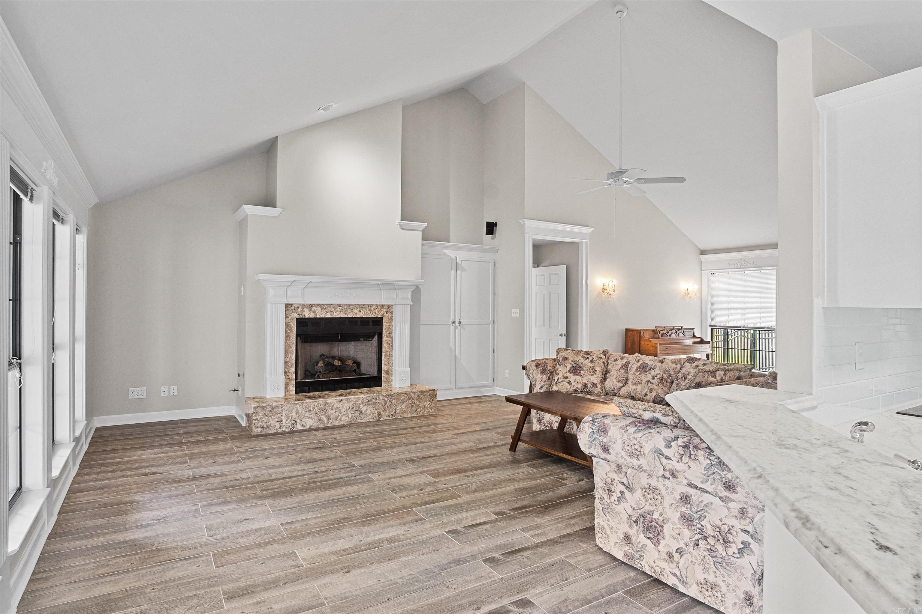 110 E Maddox  Jacksonville, AR