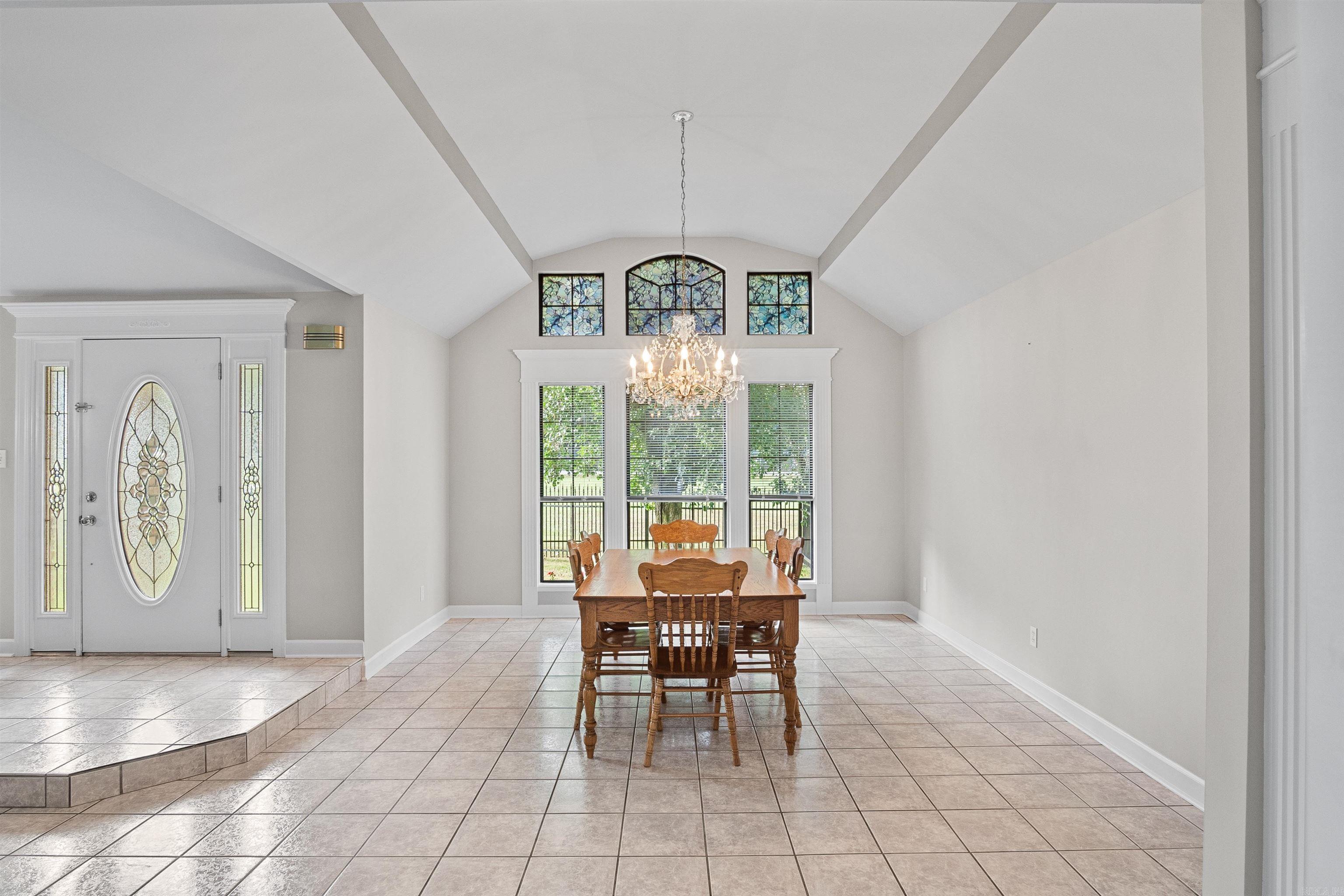 110 E Maddox  Jacksonville, AR