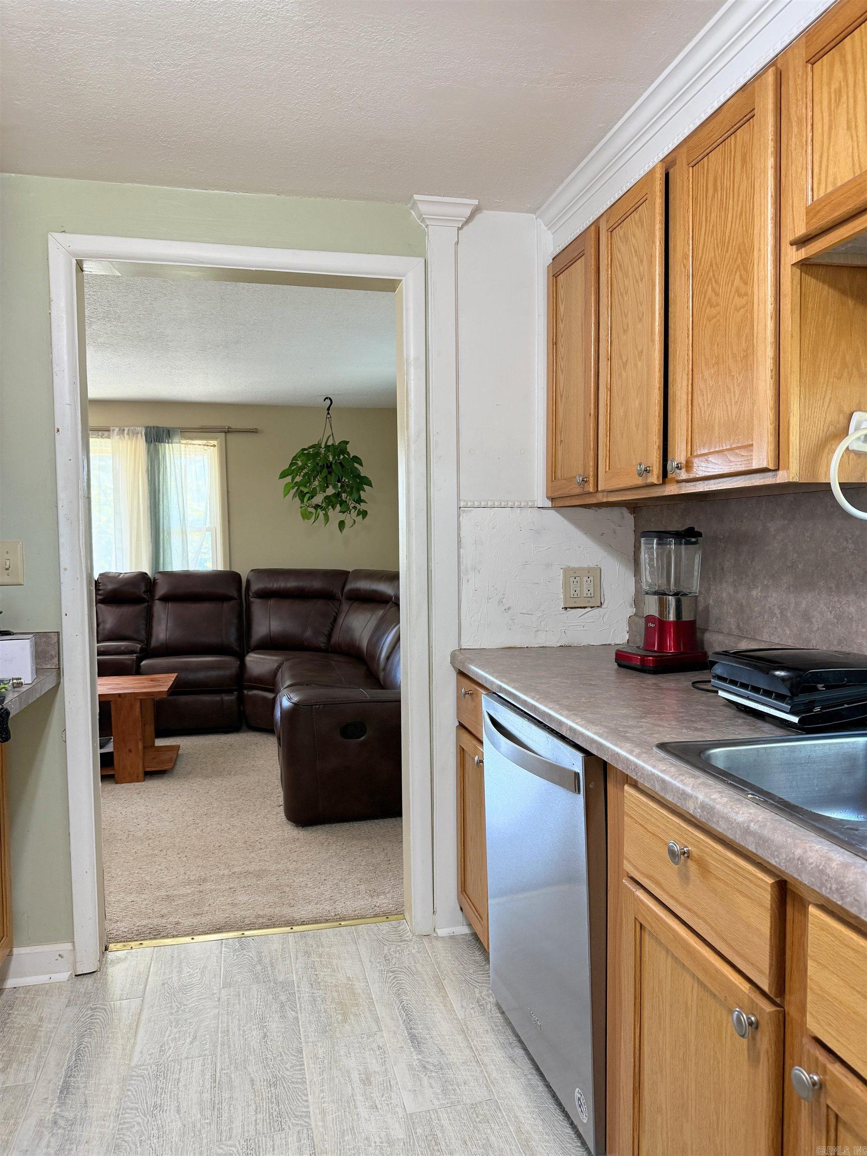 1009 County Road 2530 Lamar, AR 72846