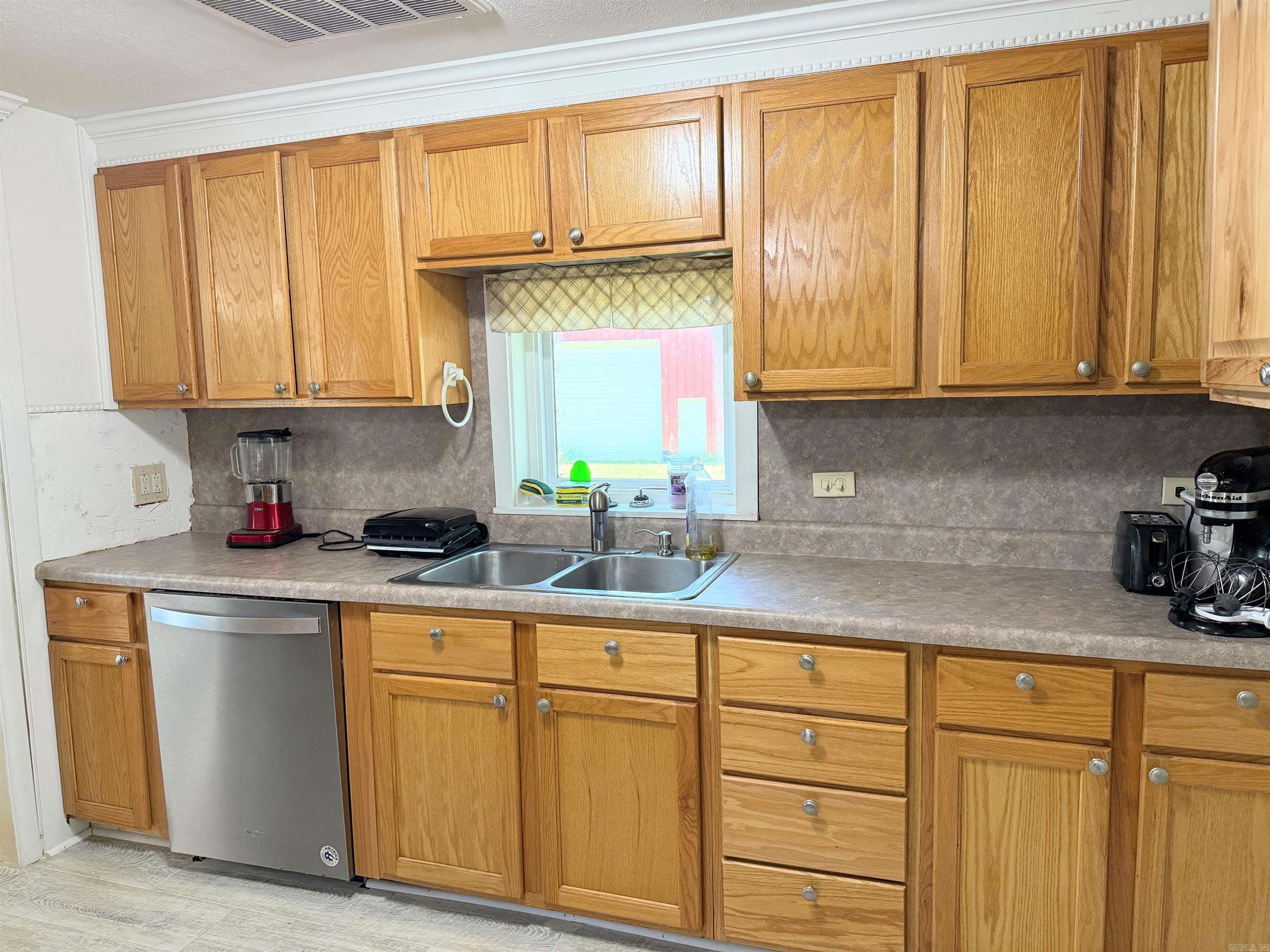 1009 County Road 2530 Lamar, AR 72846