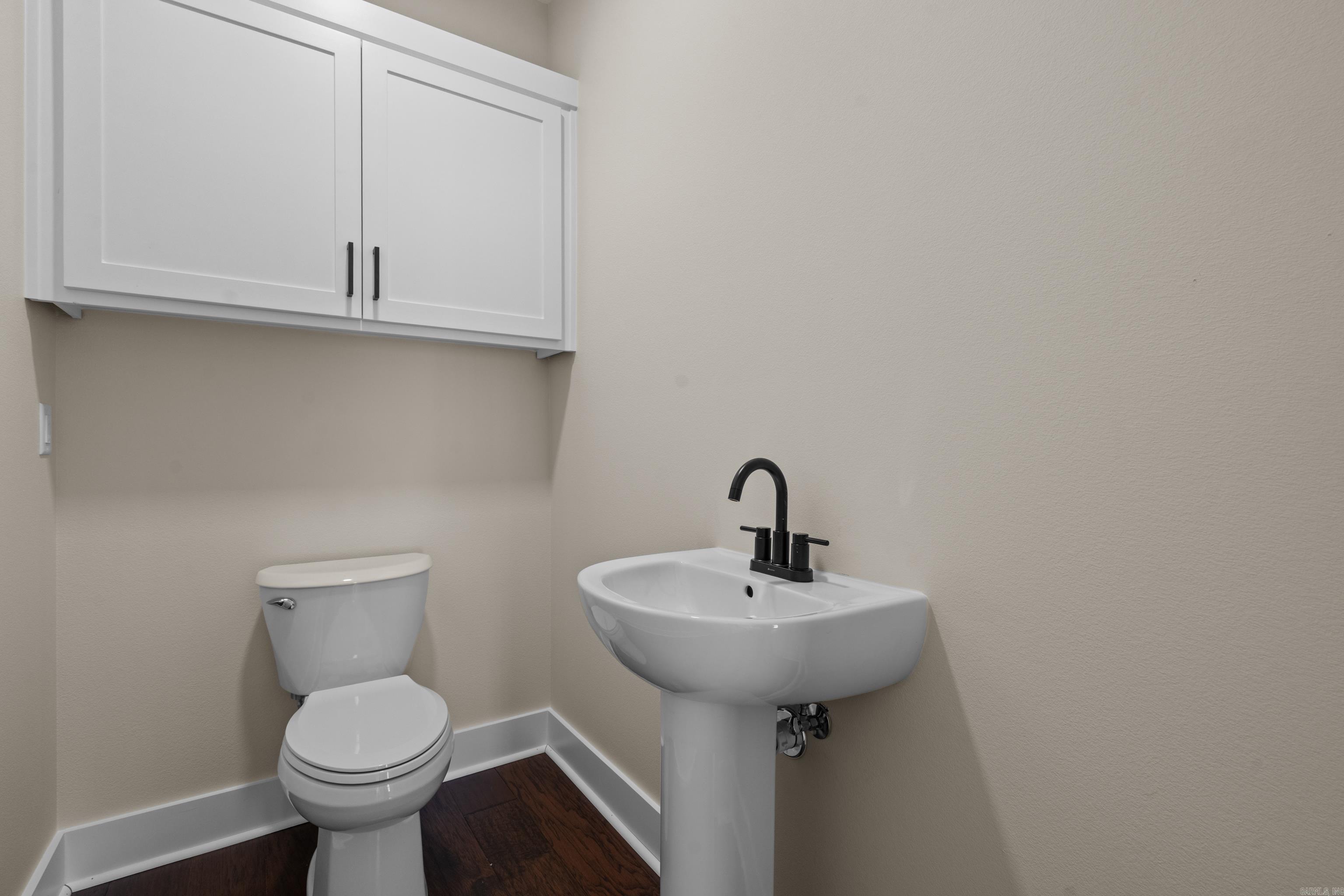 7000 Rolling Manor Drive Benton, AR 72019