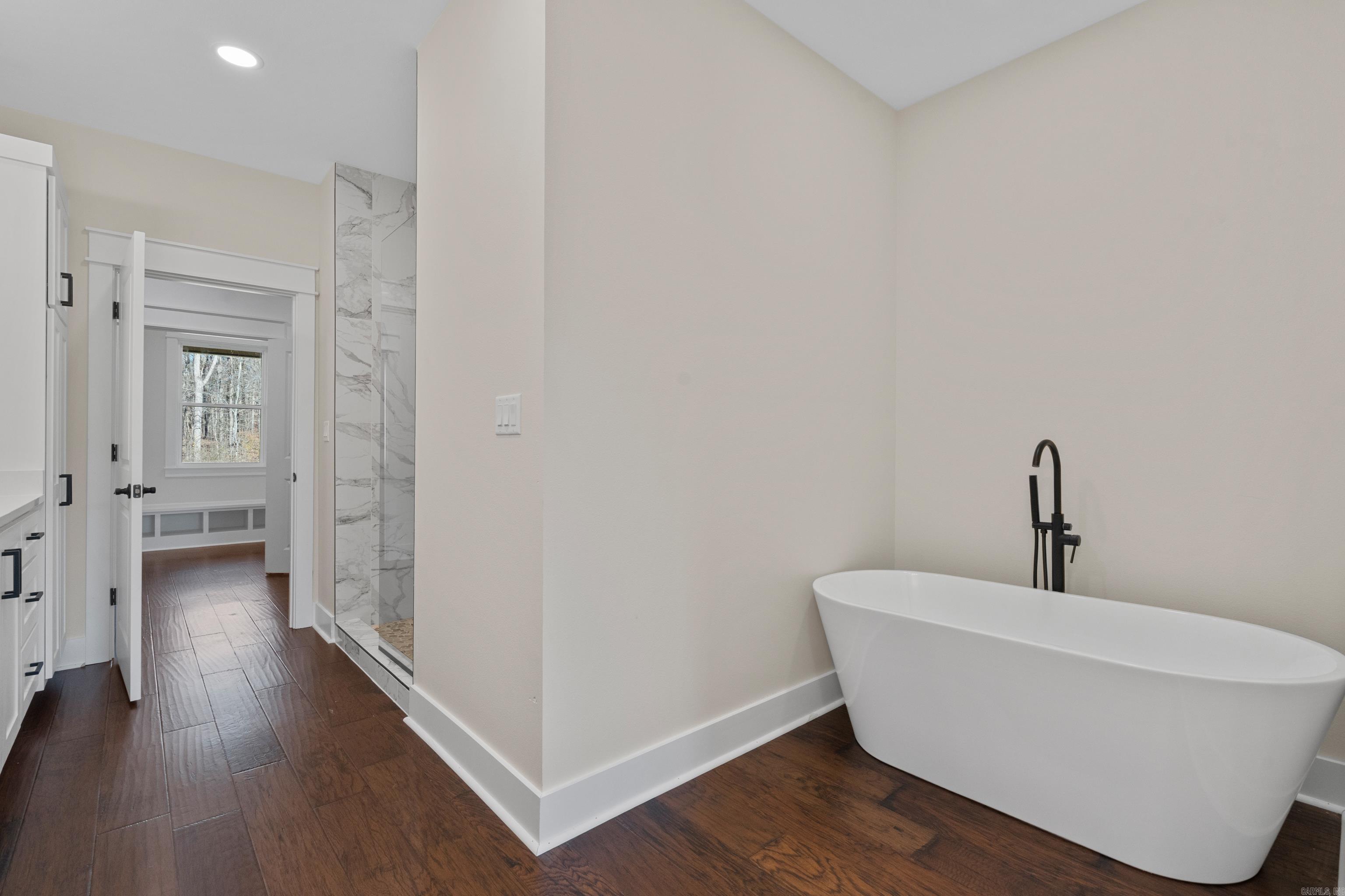 7000 Rolling Manor Drive Benton, AR 72019