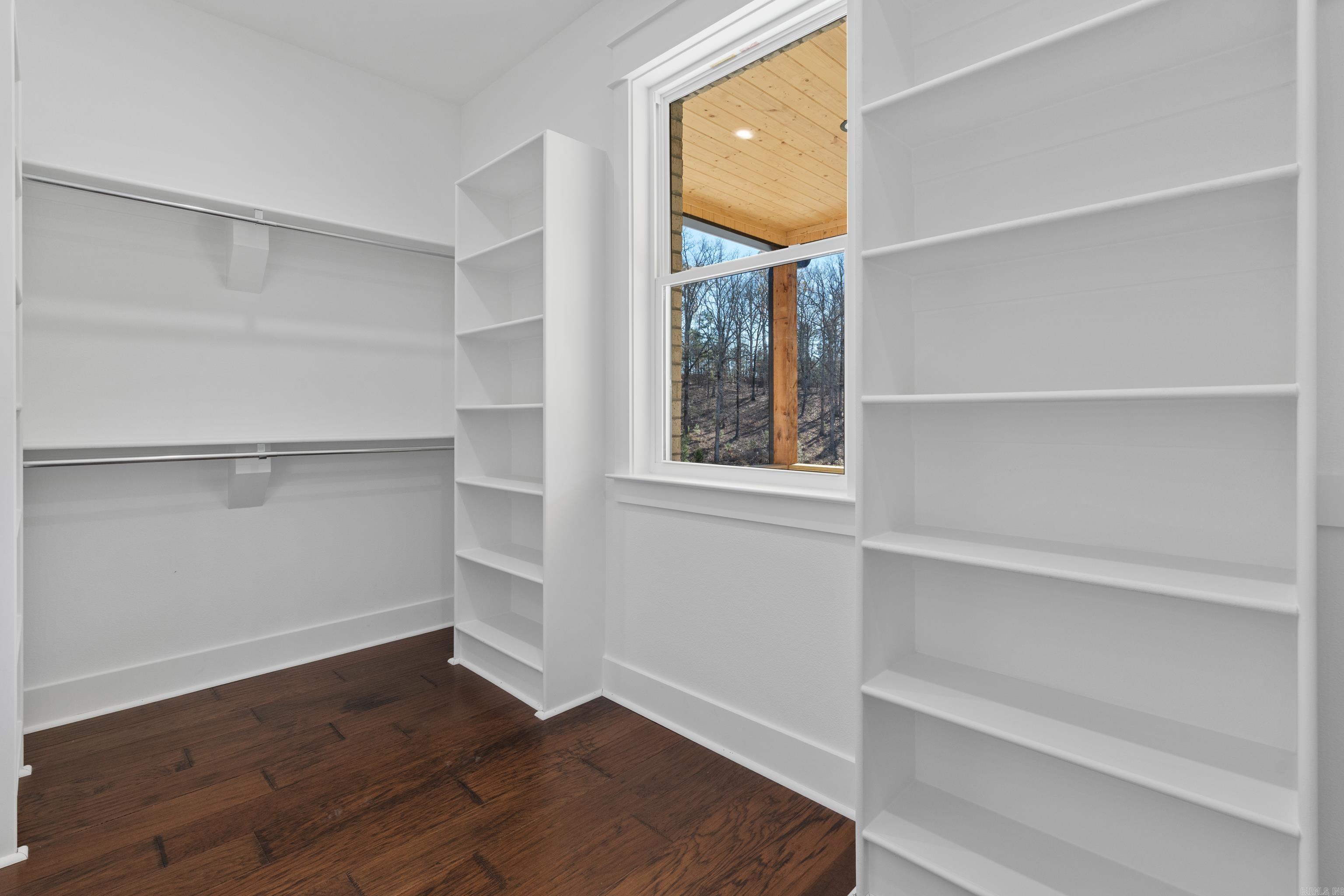 7000 Rolling Manor Drive Benton, AR 72019