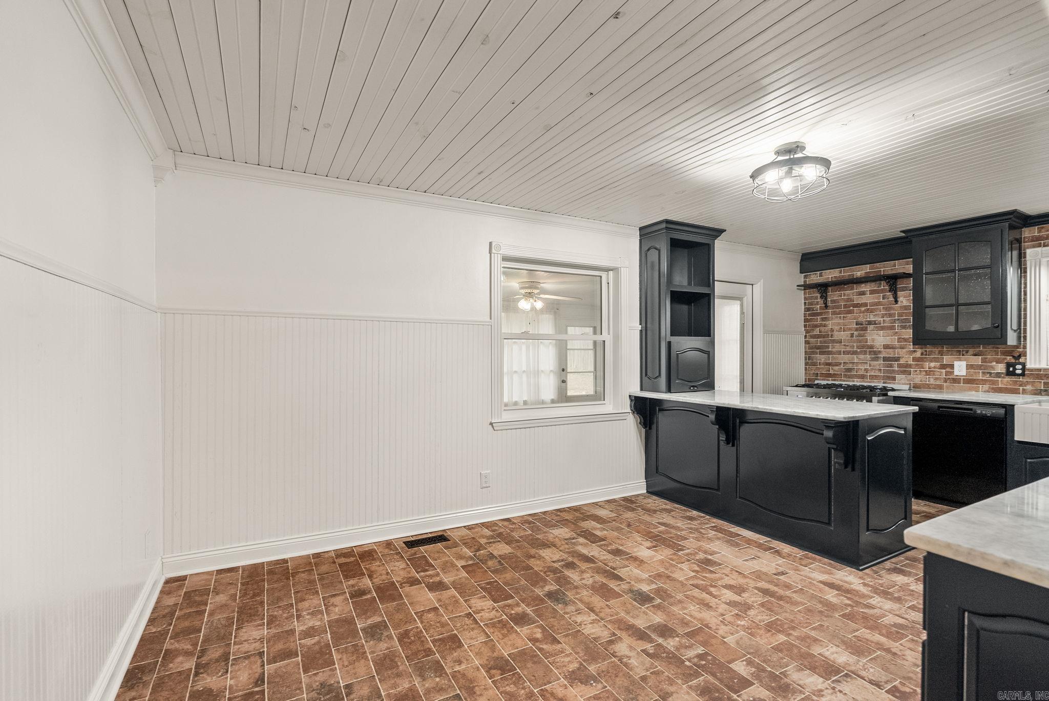 4 White Willow Court  Little Rock, AR