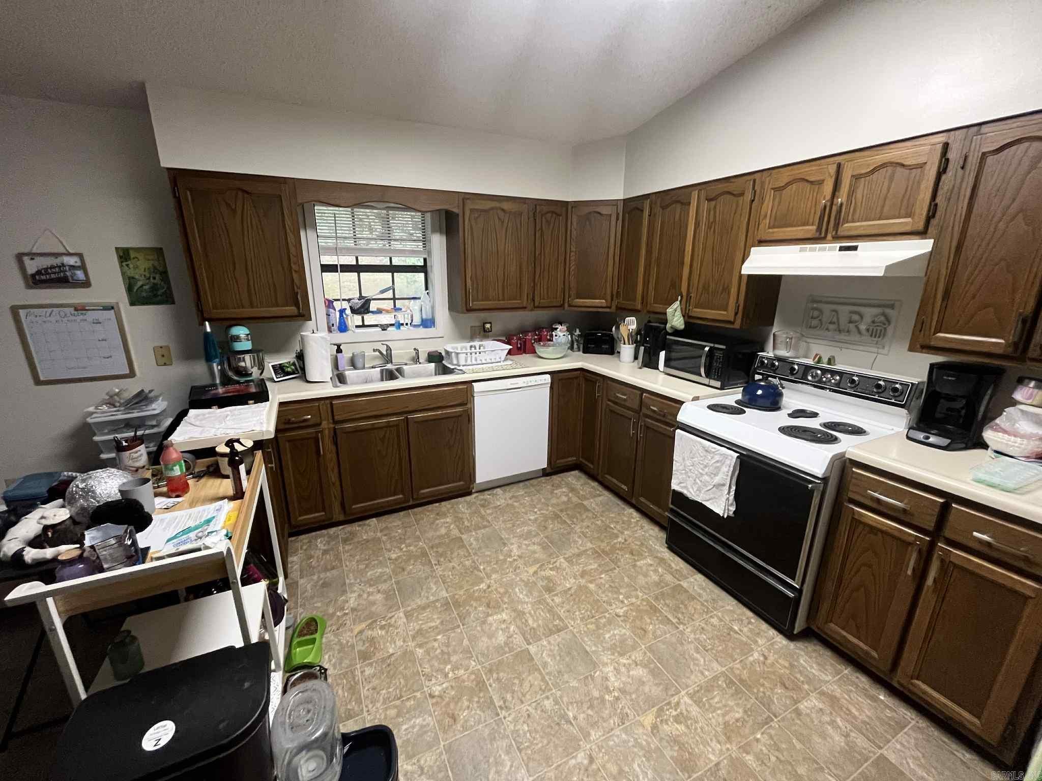 1407 Mena St. Mena, AR 71953