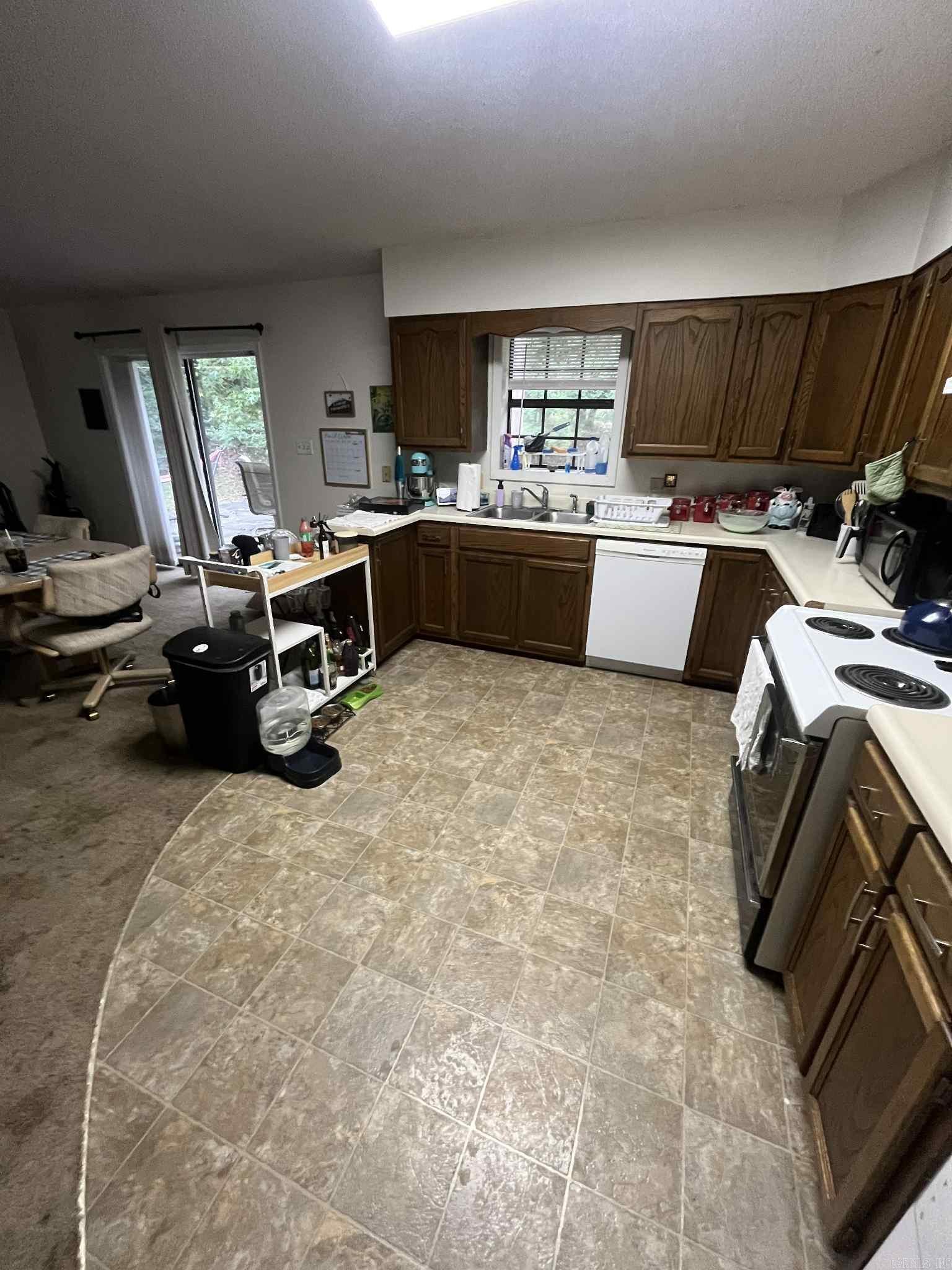 1407 Mena St. Mena, AR 71953