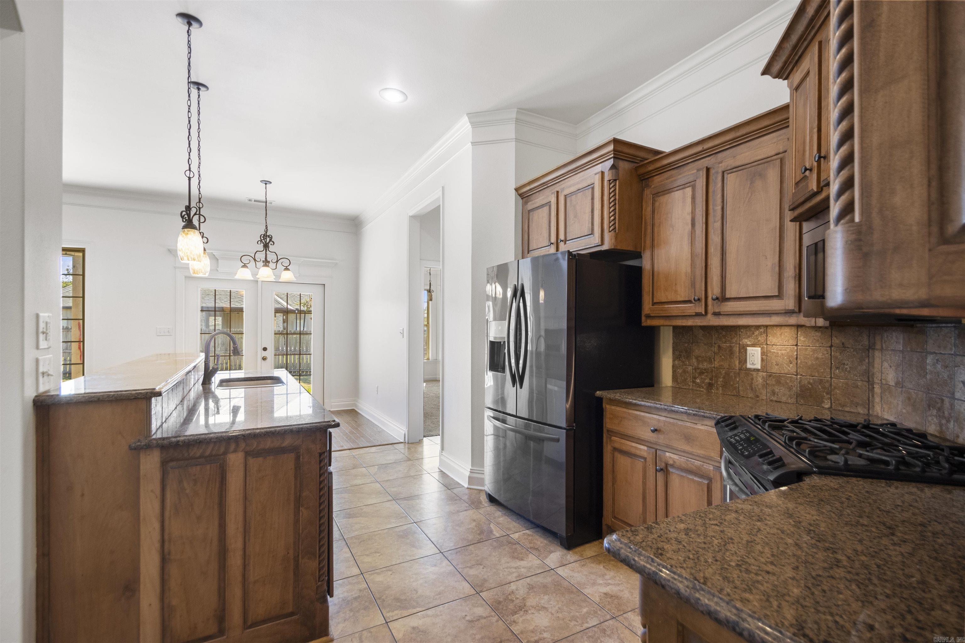 1100 Wheatland Cv Benton, AR 72019