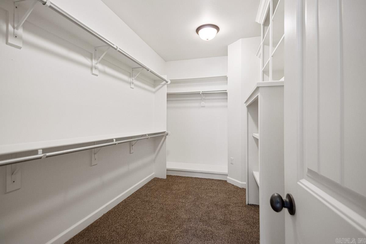 1100 Wheatland Cv Benton, AR 72019