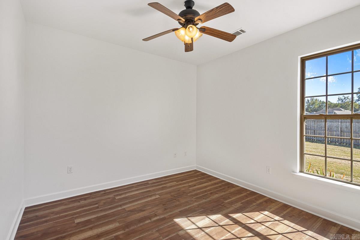 1100 Wheatland Cv Benton, AR 72019