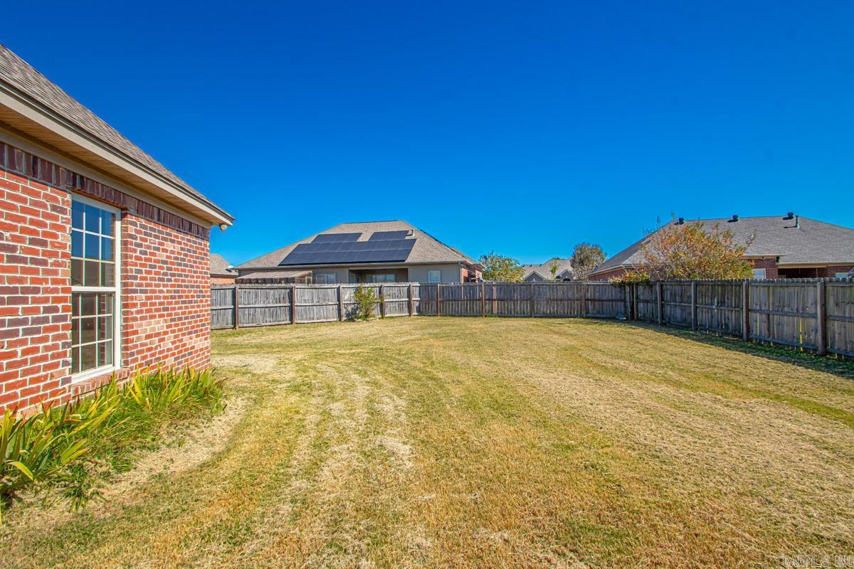 1100 Wheatland Cv Benton, AR 72019