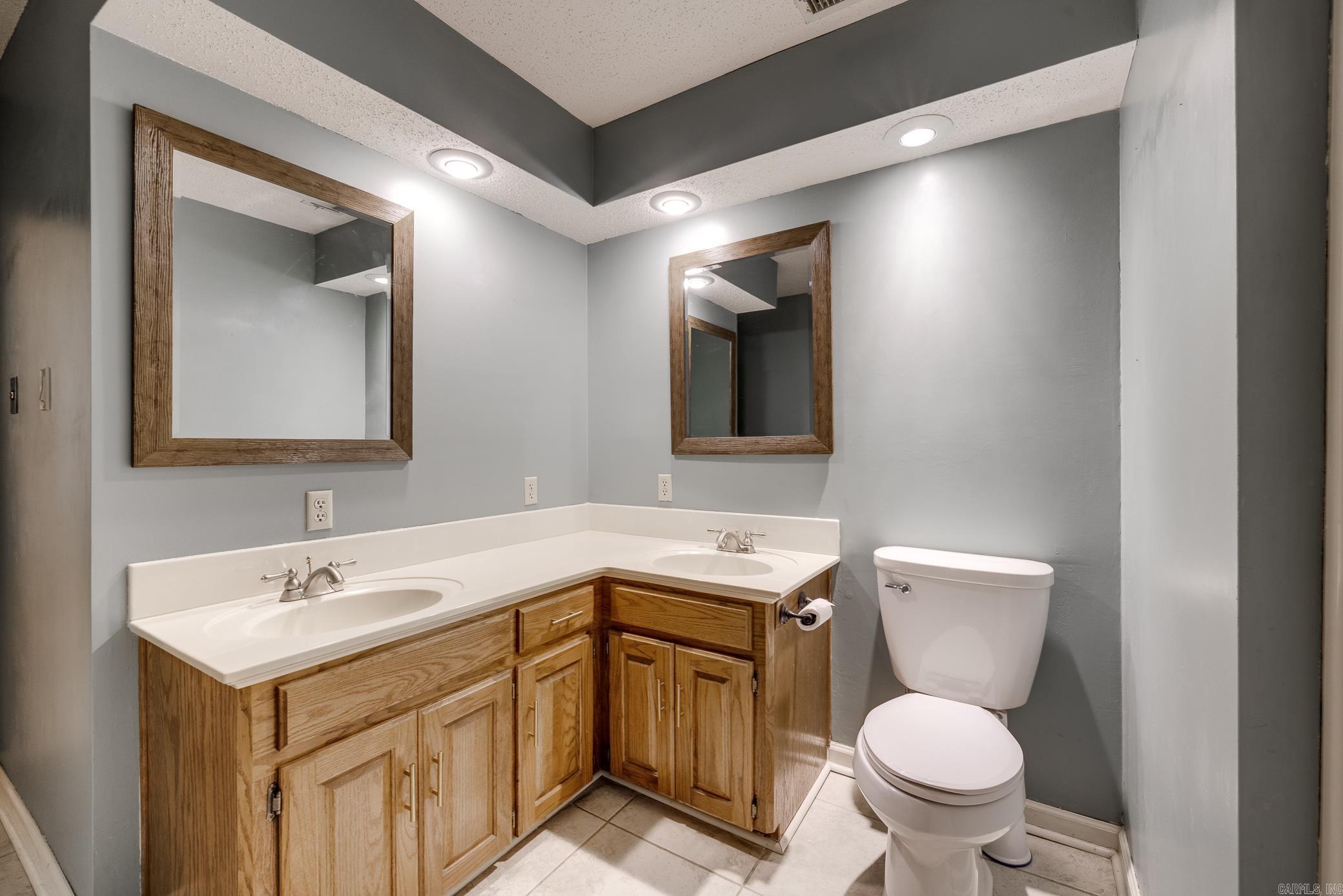 176 John Shelton  Jacksonville, AR