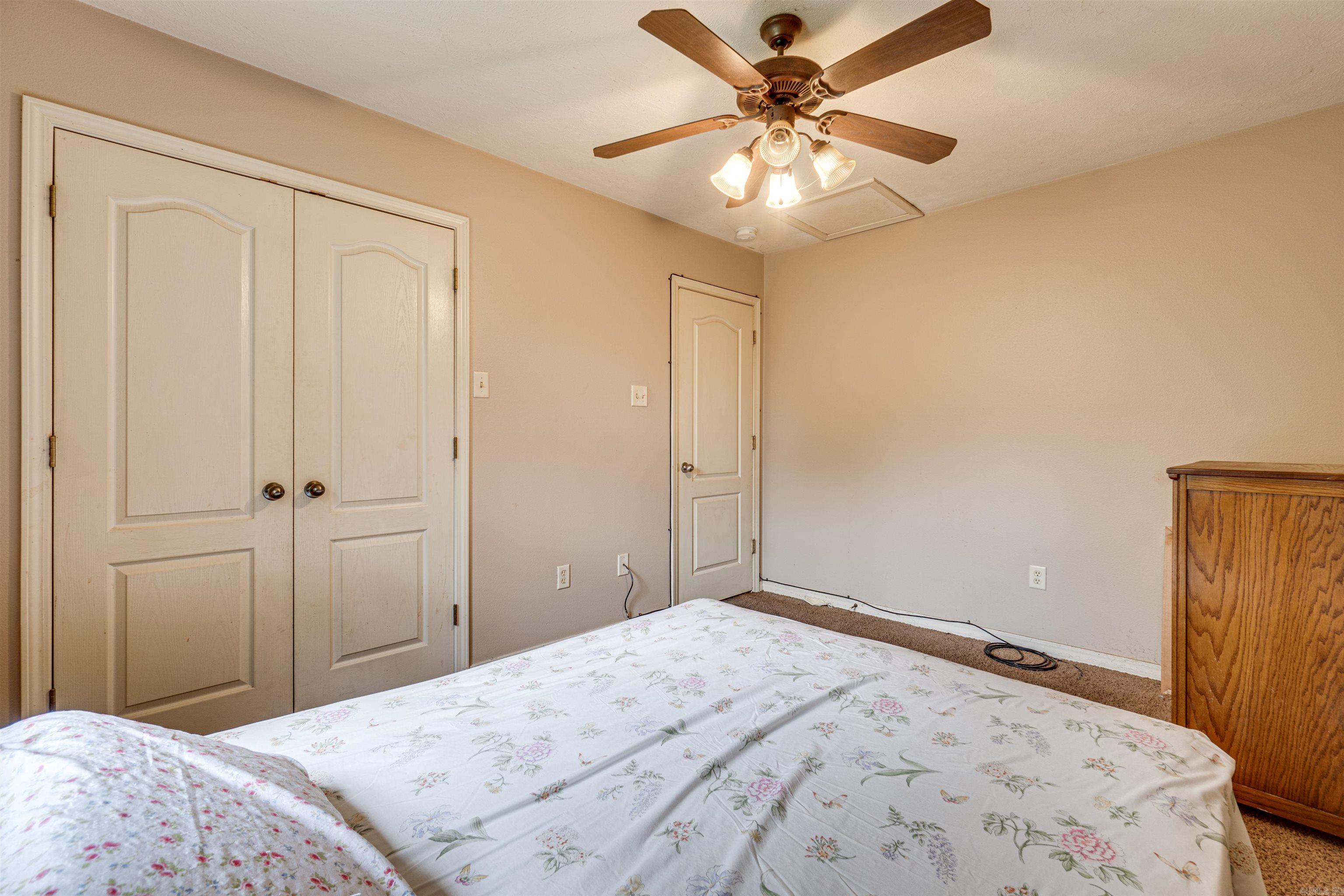 307 E Center  Morrilton, AR