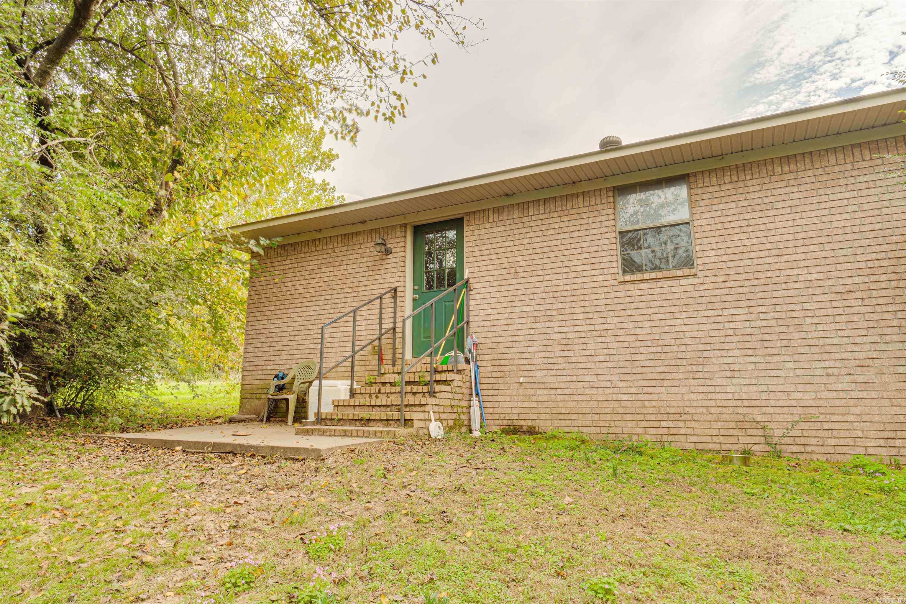 307 E Center  Morrilton, AR