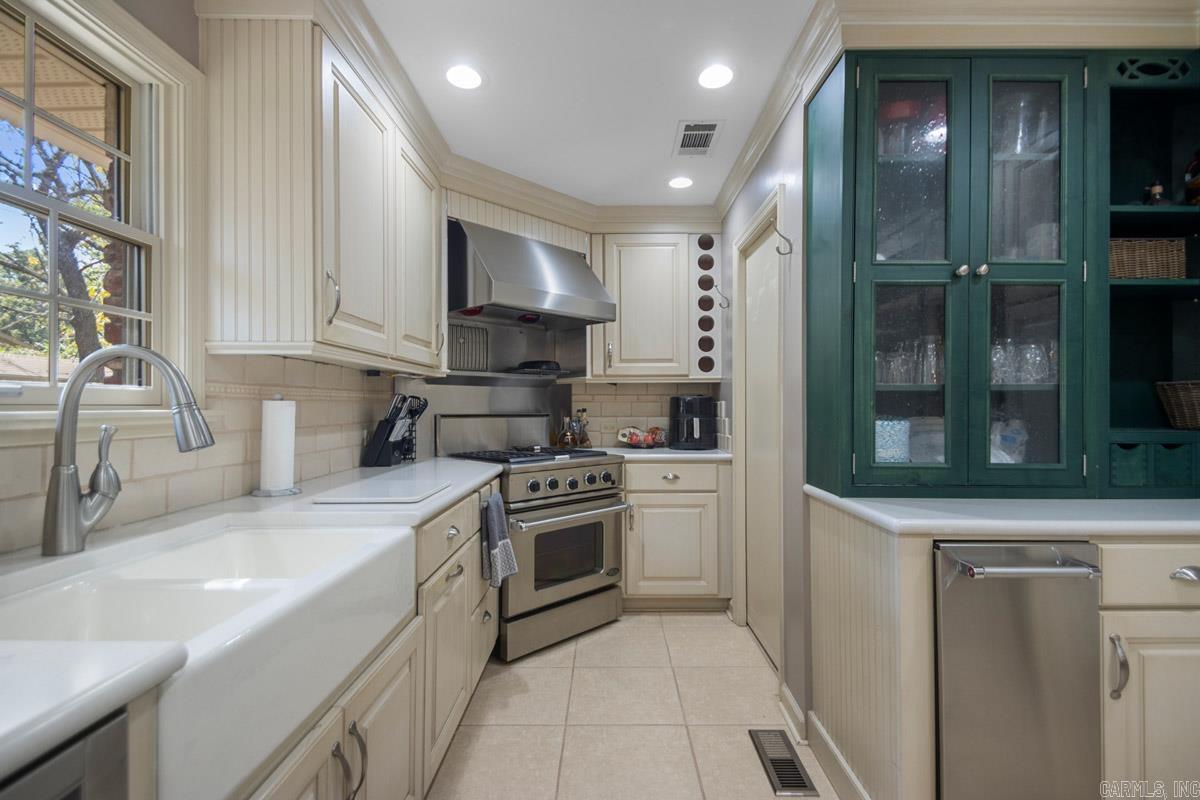 4100 Monticello Drive North Little Rock, AR 72116