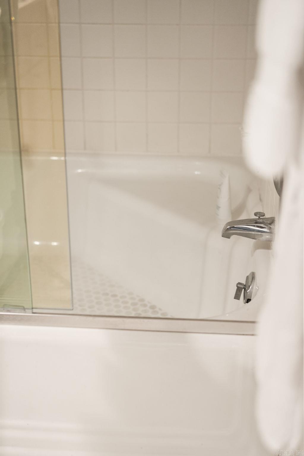 3901 Cedar Hill #18  Little Rock, AR