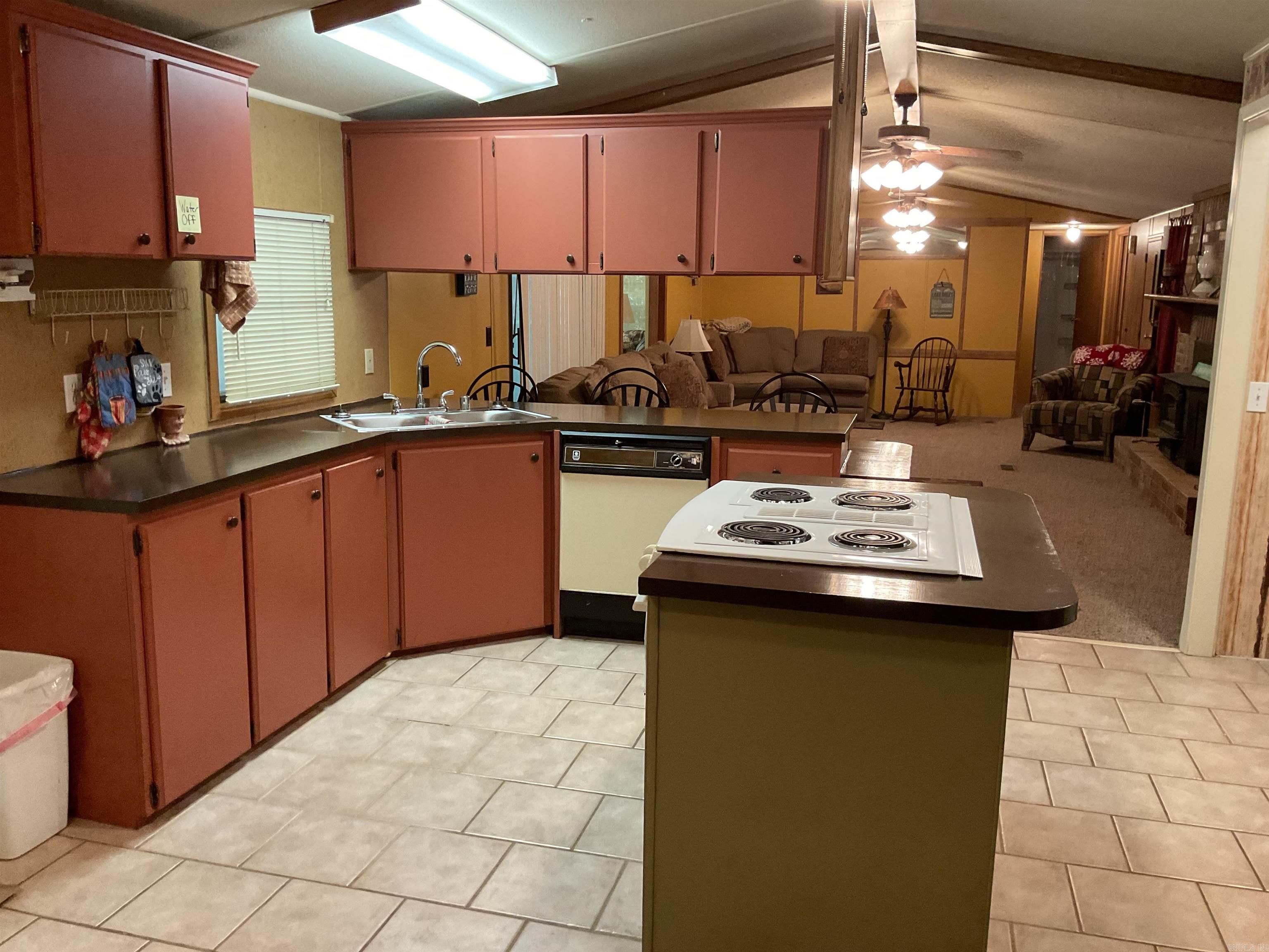 1145 Christopher  Quitman, AR