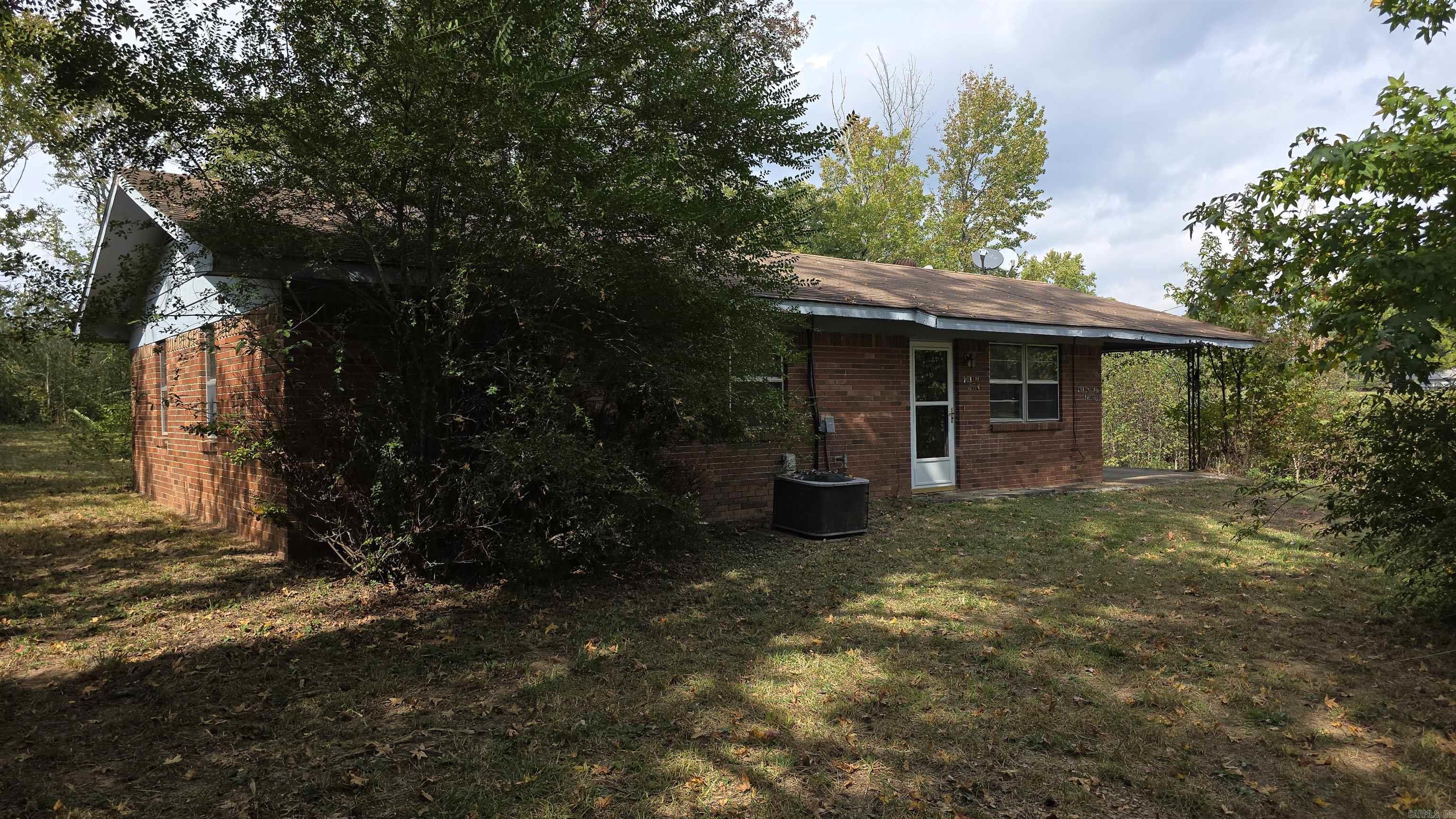 11742 SR 27  Hector, AR