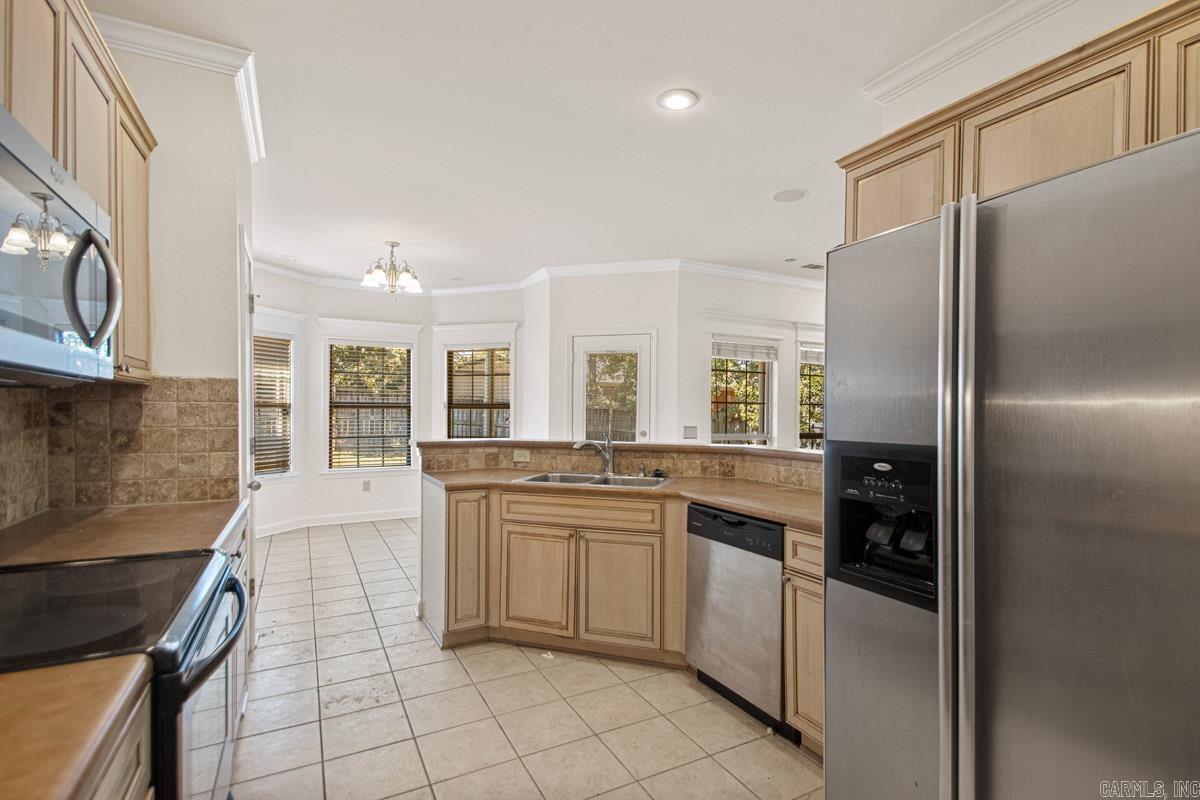 2125 Glenn Arbor Court Sherwood, AR 72120