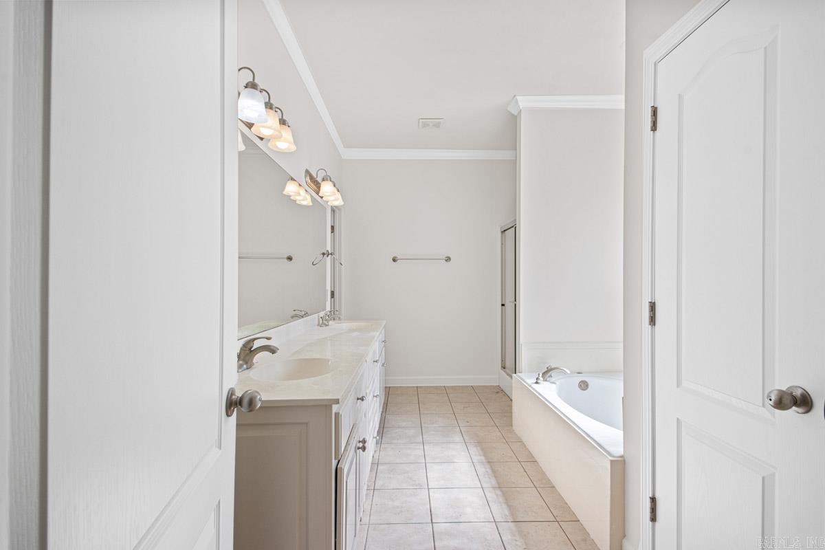 2125 Glenn Arbor Court Sherwood, AR 72120