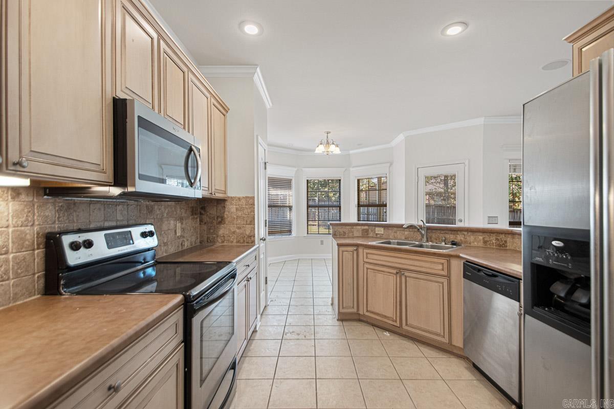 2125 Glenn Arbor Court Sherwood, AR 72120